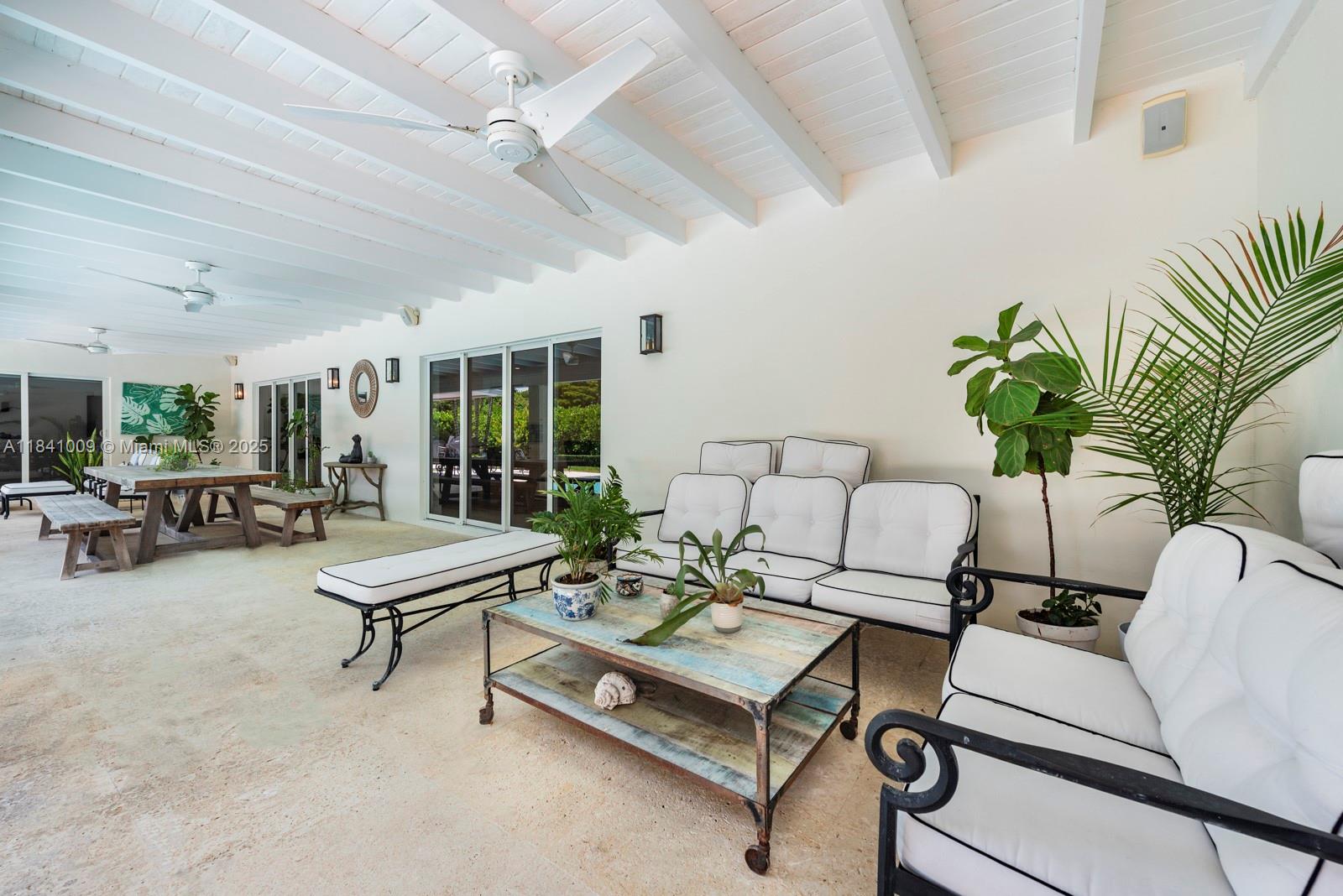 PINE BAY ESTATES SOUTH - Residential