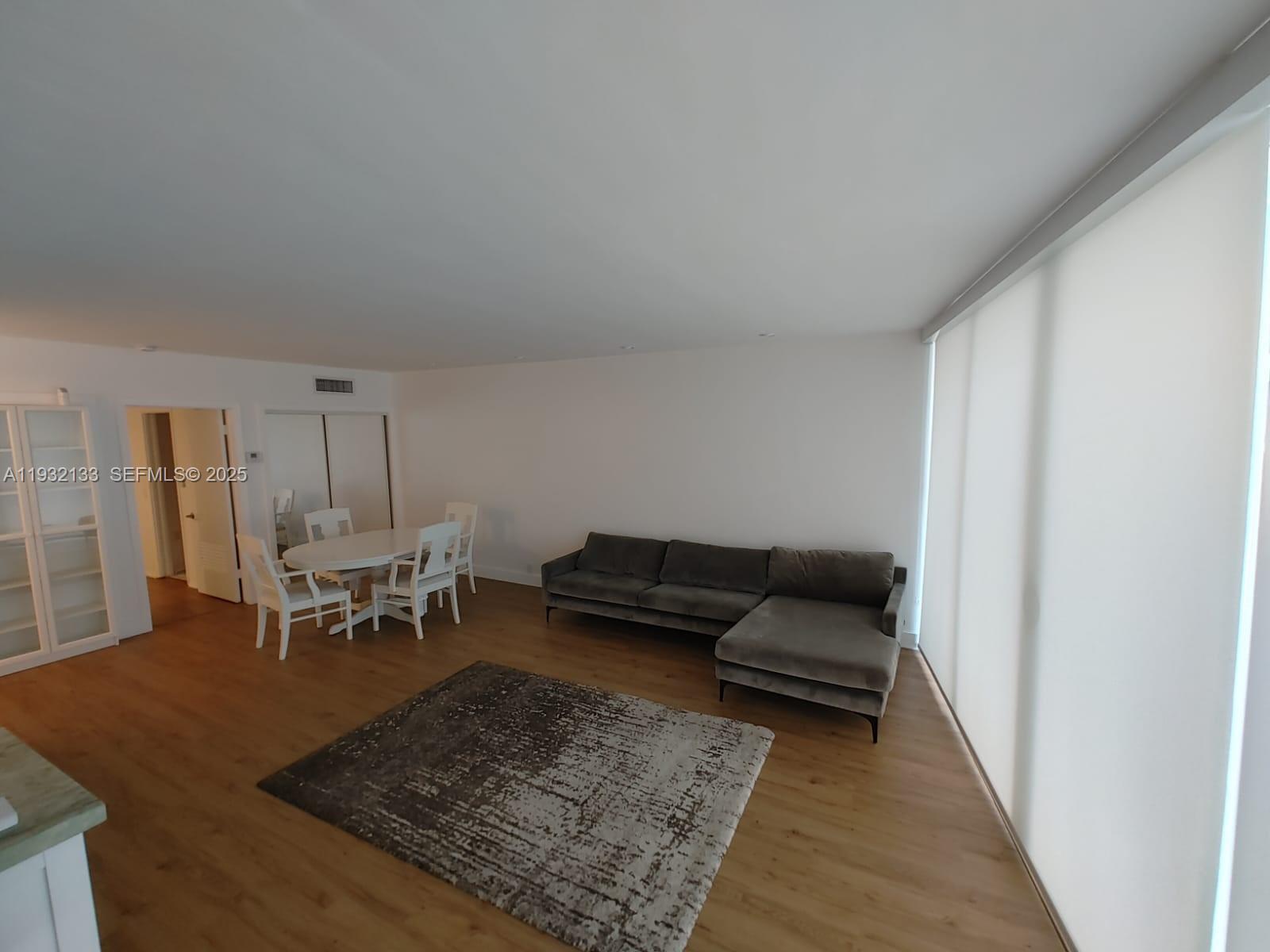 10210 LANAI CONDO - Residential