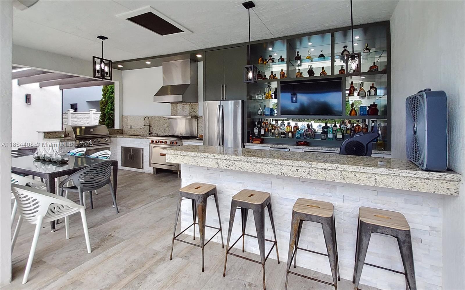 BISMARK ESTATES - Residential Lease