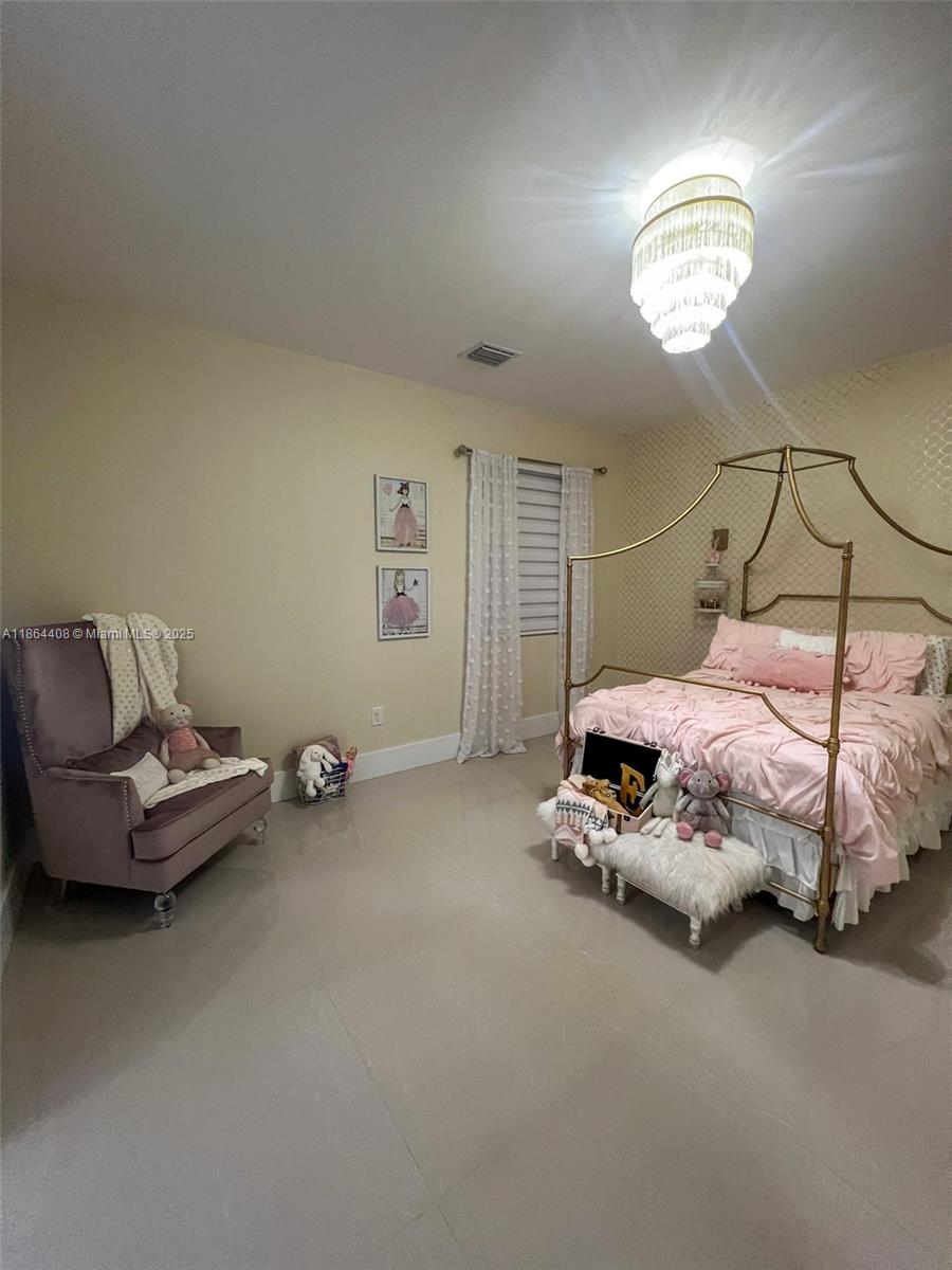 BISMARK ESTATES - Residential Lease