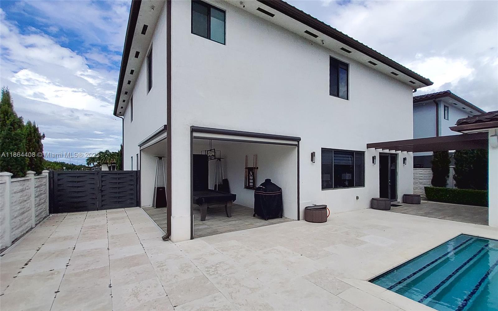 BISMARK ESTATES - Residential Lease