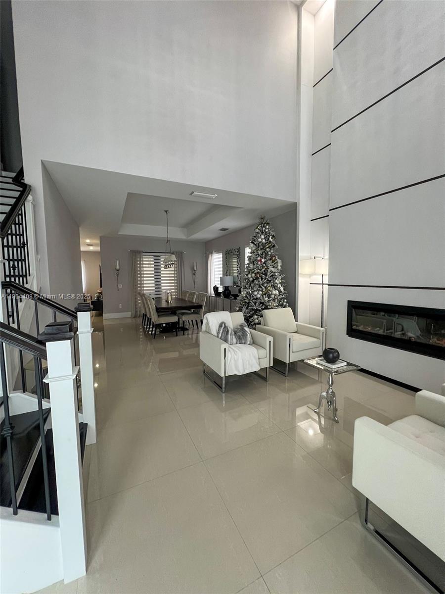 BISMARK ESTATES - Residential Lease