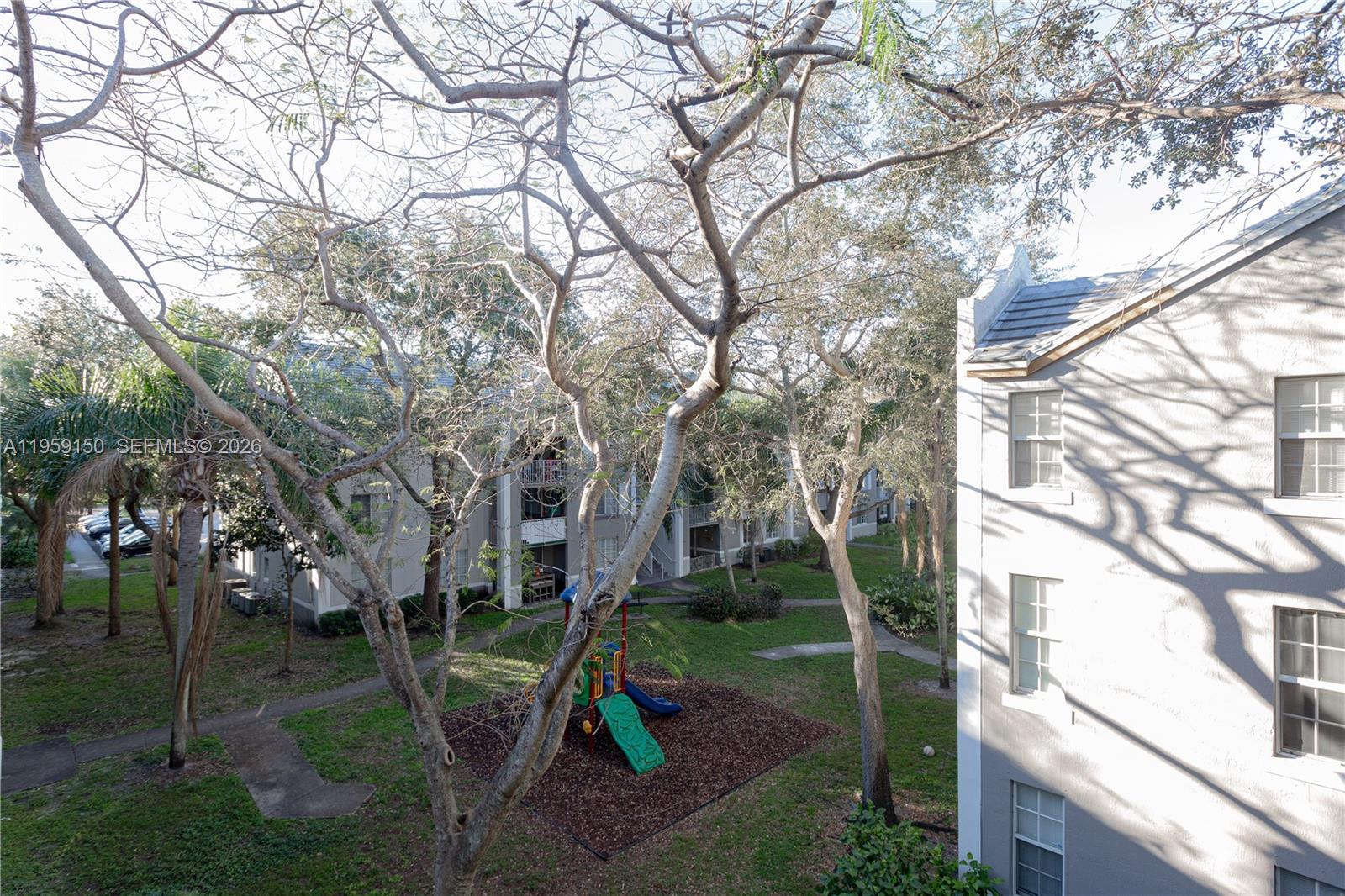 DEVONAIRE CONDO AT PEMBRO - Residential