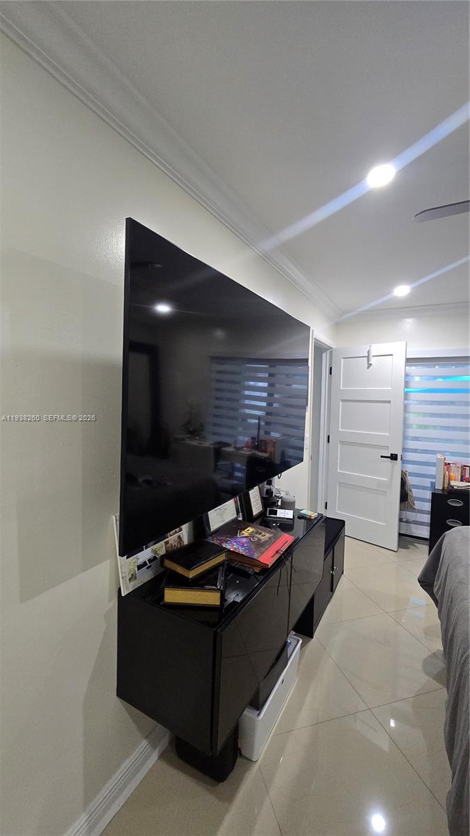 EVERGLADES SUGAR & LAND C - Residential