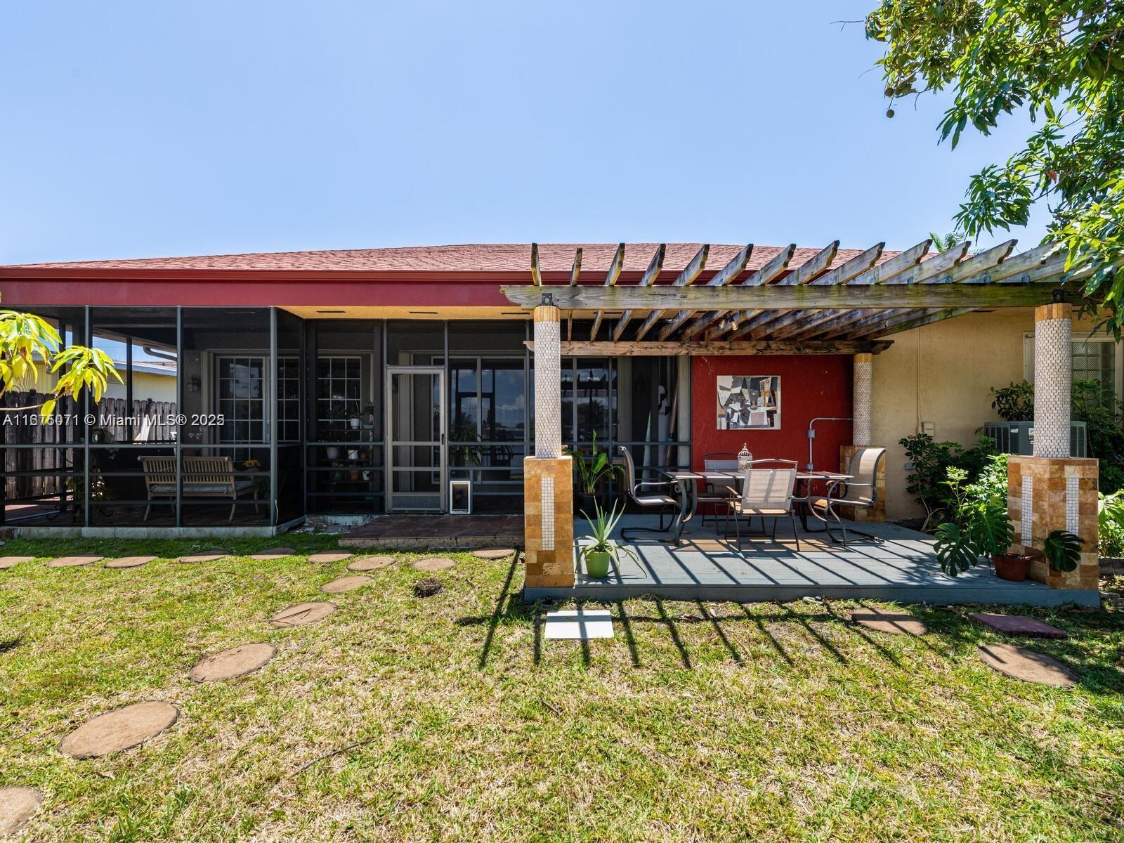 ACRES LAKE ESTATES - Residential