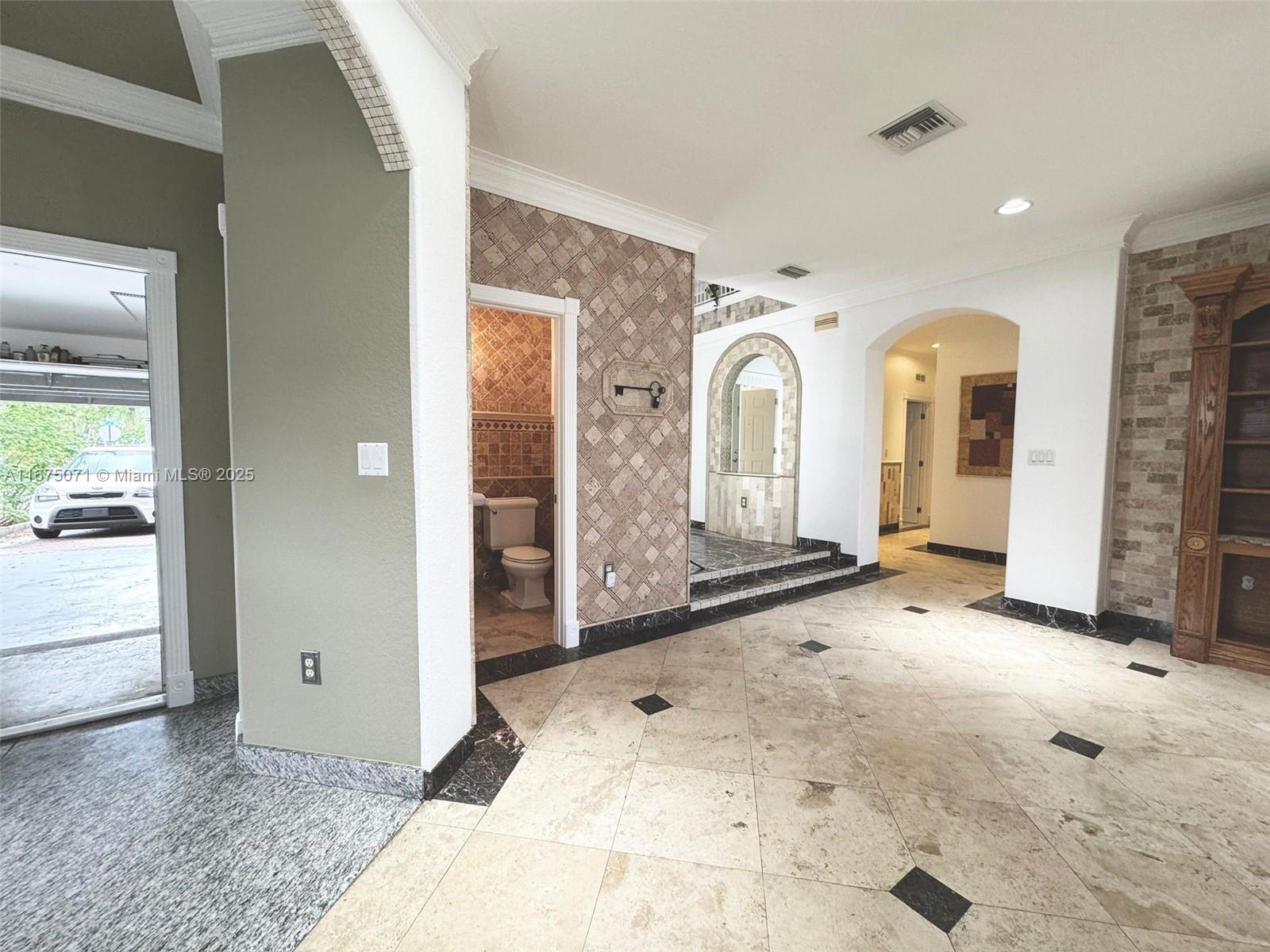 ACRES LAKE ESTATES - Residential