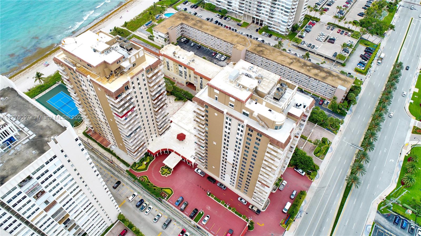 MALAGA TOWERS CONDO - Residential