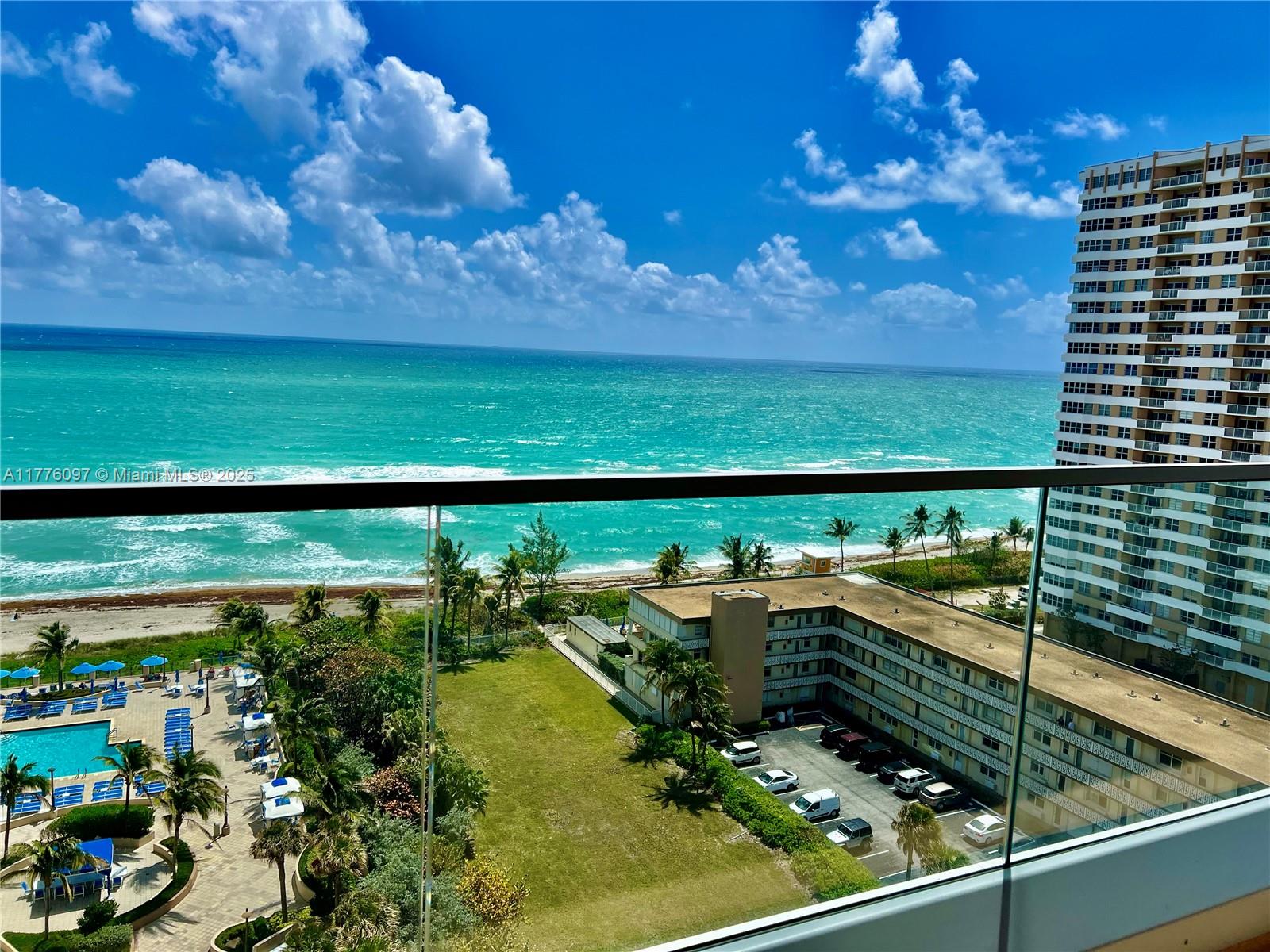 MALAGA TOWERS CONDO - Residential