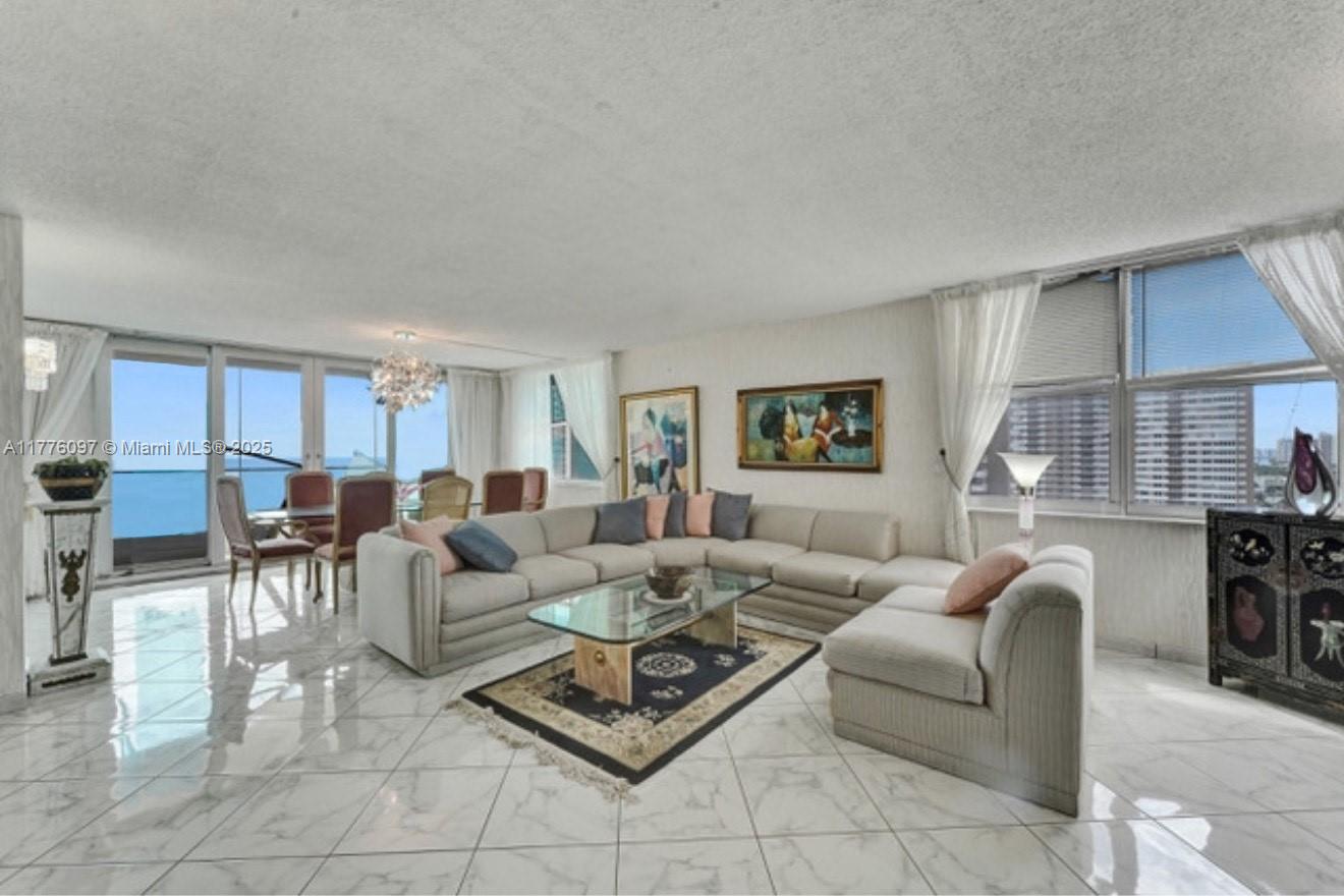 MALAGA TOWERS CONDO - Residential