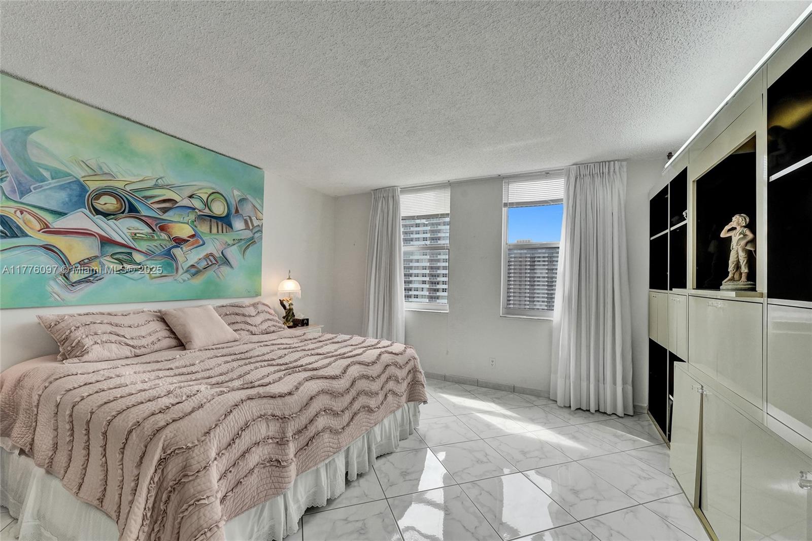 MALAGA TOWERS CONDO - Residential