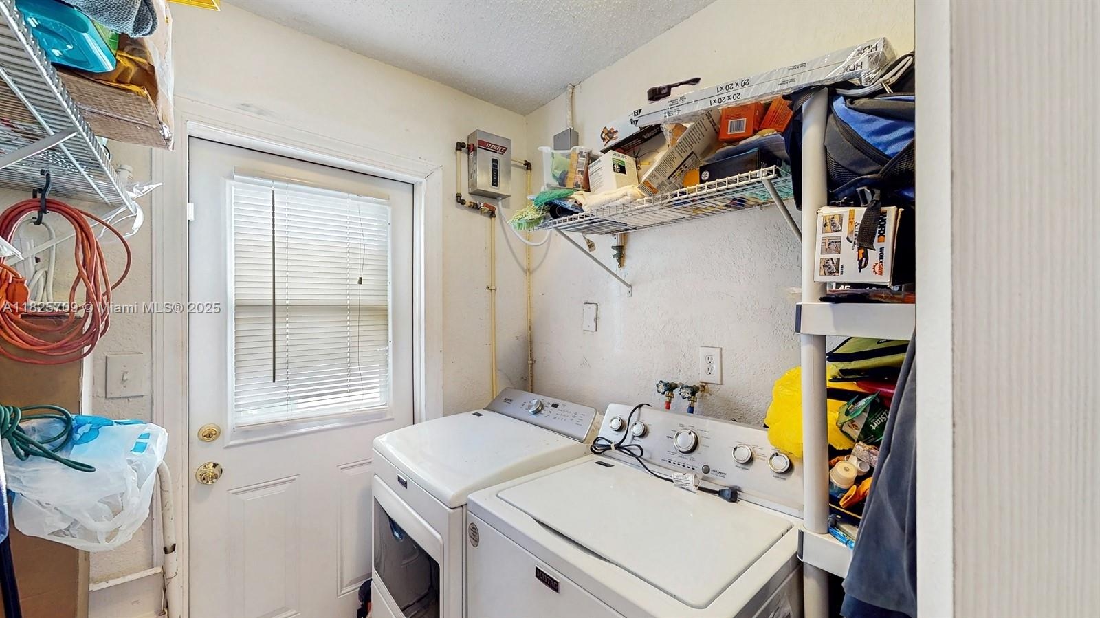 SUNLAND PARK SECTION 2 - Residential