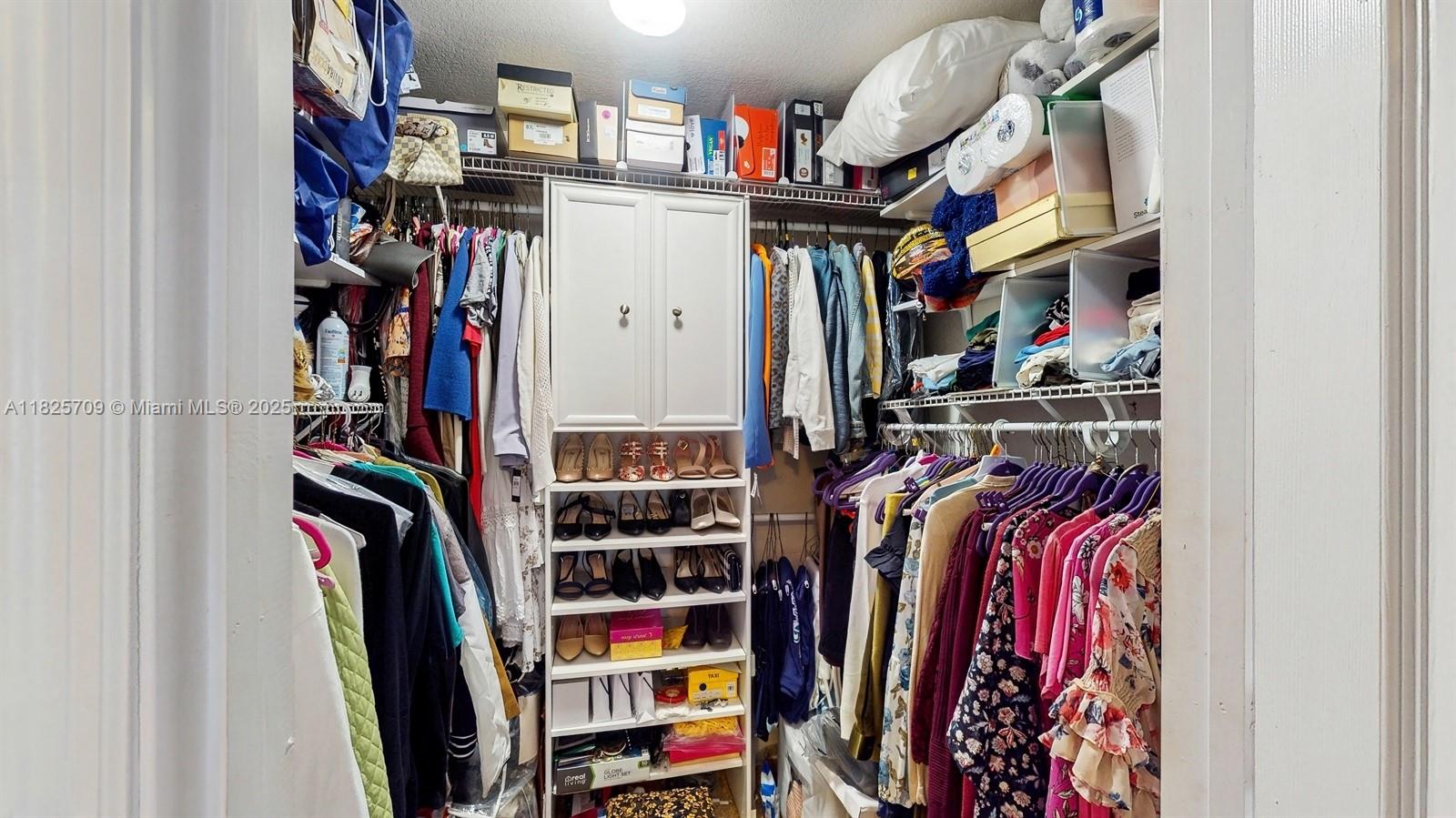 SUNLAND PARK SECTION 2 - Residential