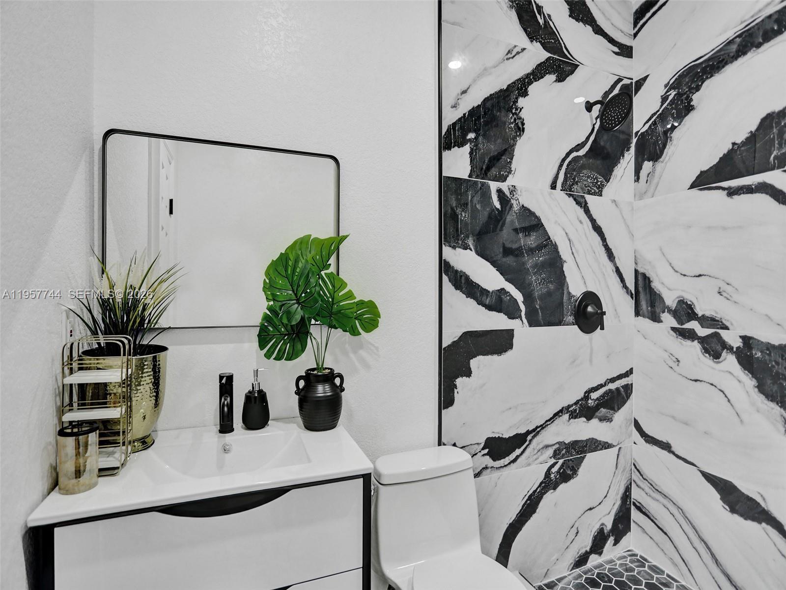 IRONS MANOR 1ST ADDN - Residential