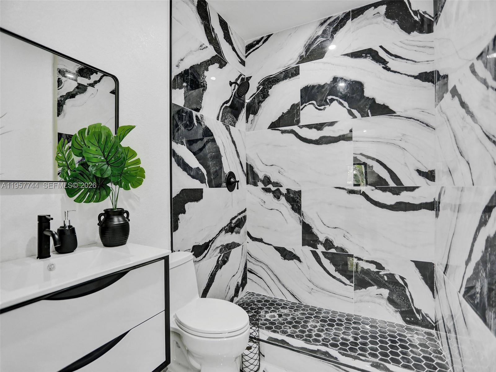 IRONS MANOR 1ST ADDN - Residential