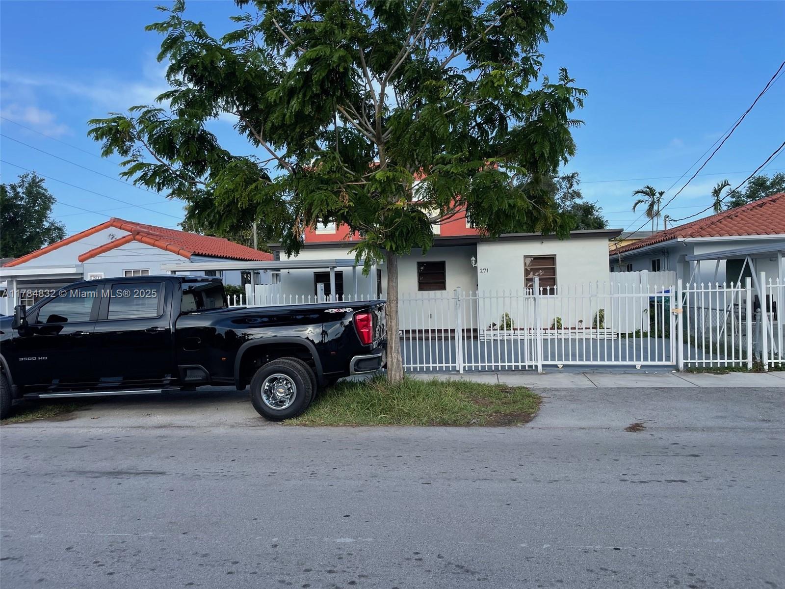 W FLAGLER PK - Residential