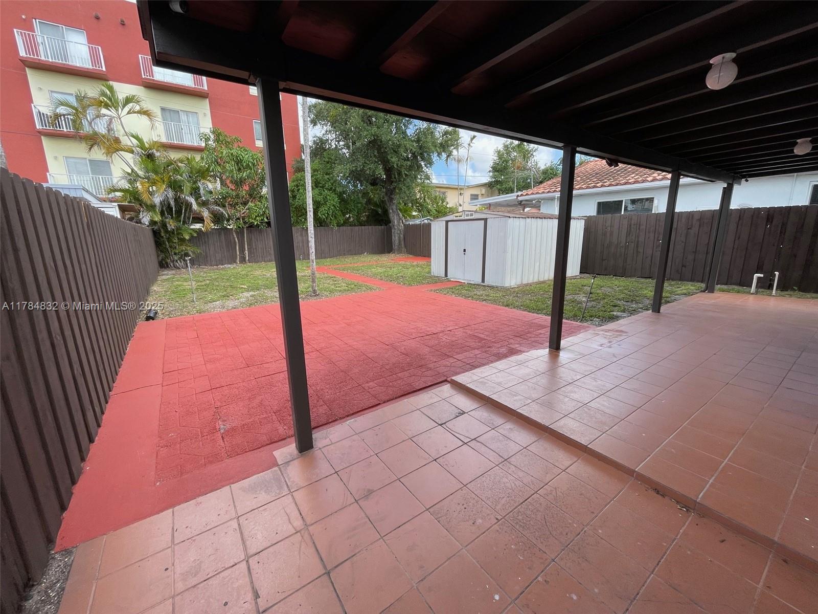 W FLAGLER PK - Residential