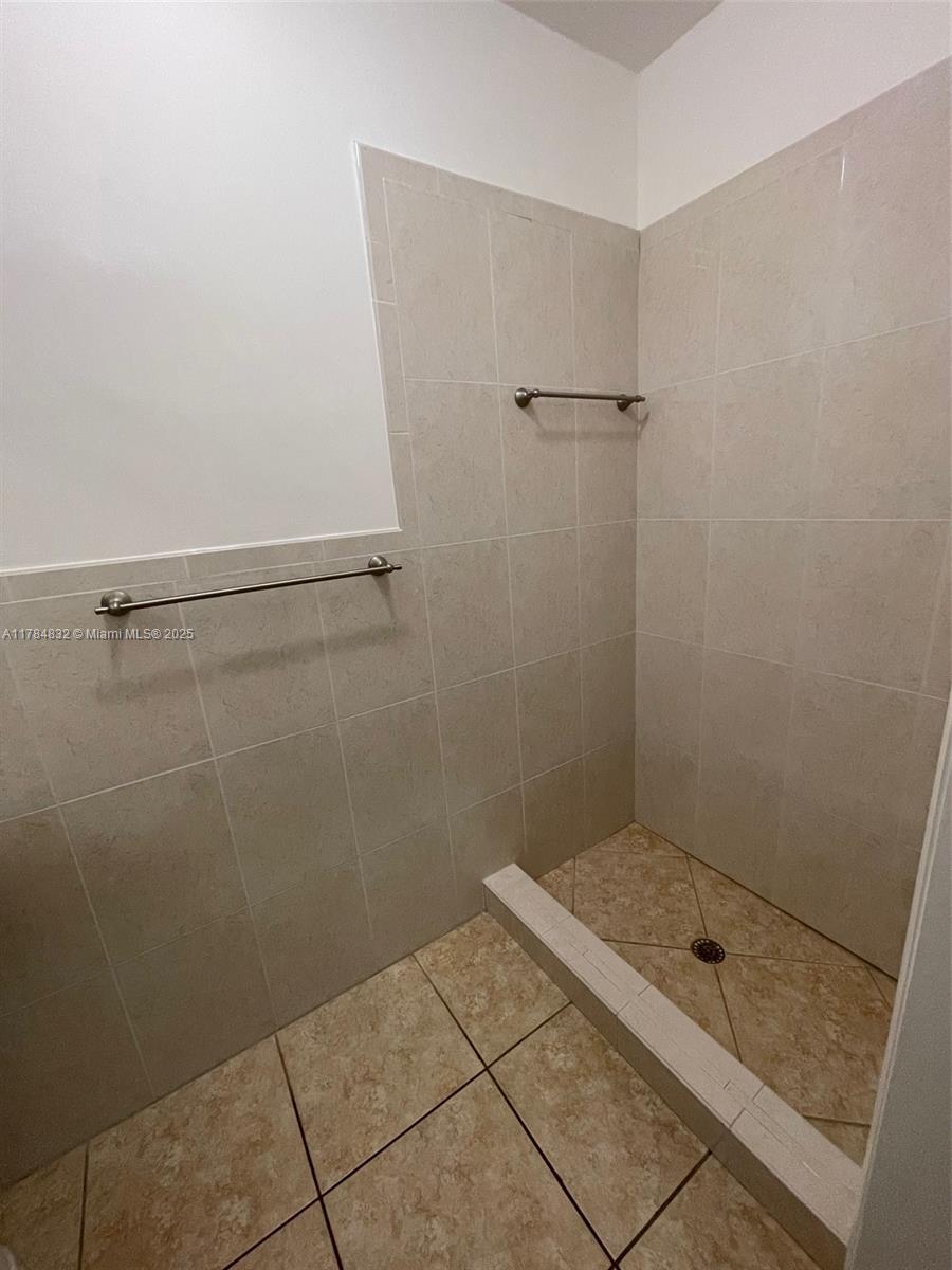 W FLAGLER PK - Residential