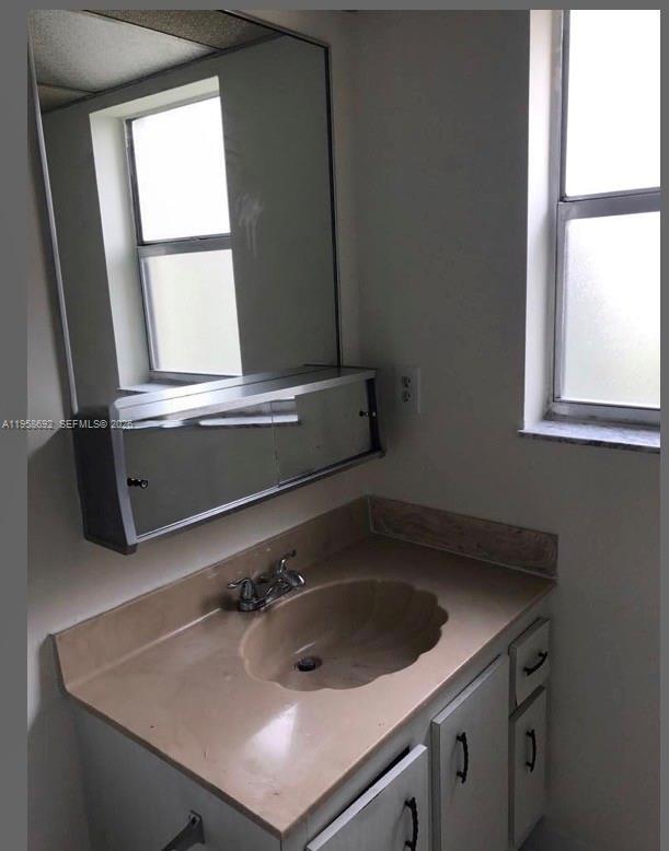 COURTYARDS OF BROWARD CON - Residential