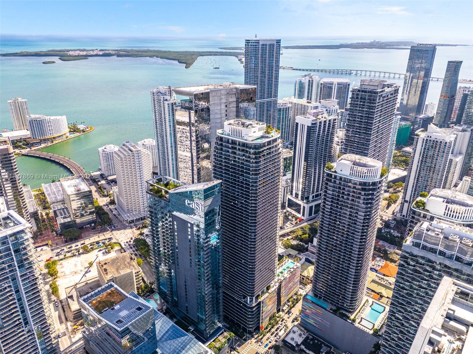 801 SMA RESIDENCES CONDO - Residential