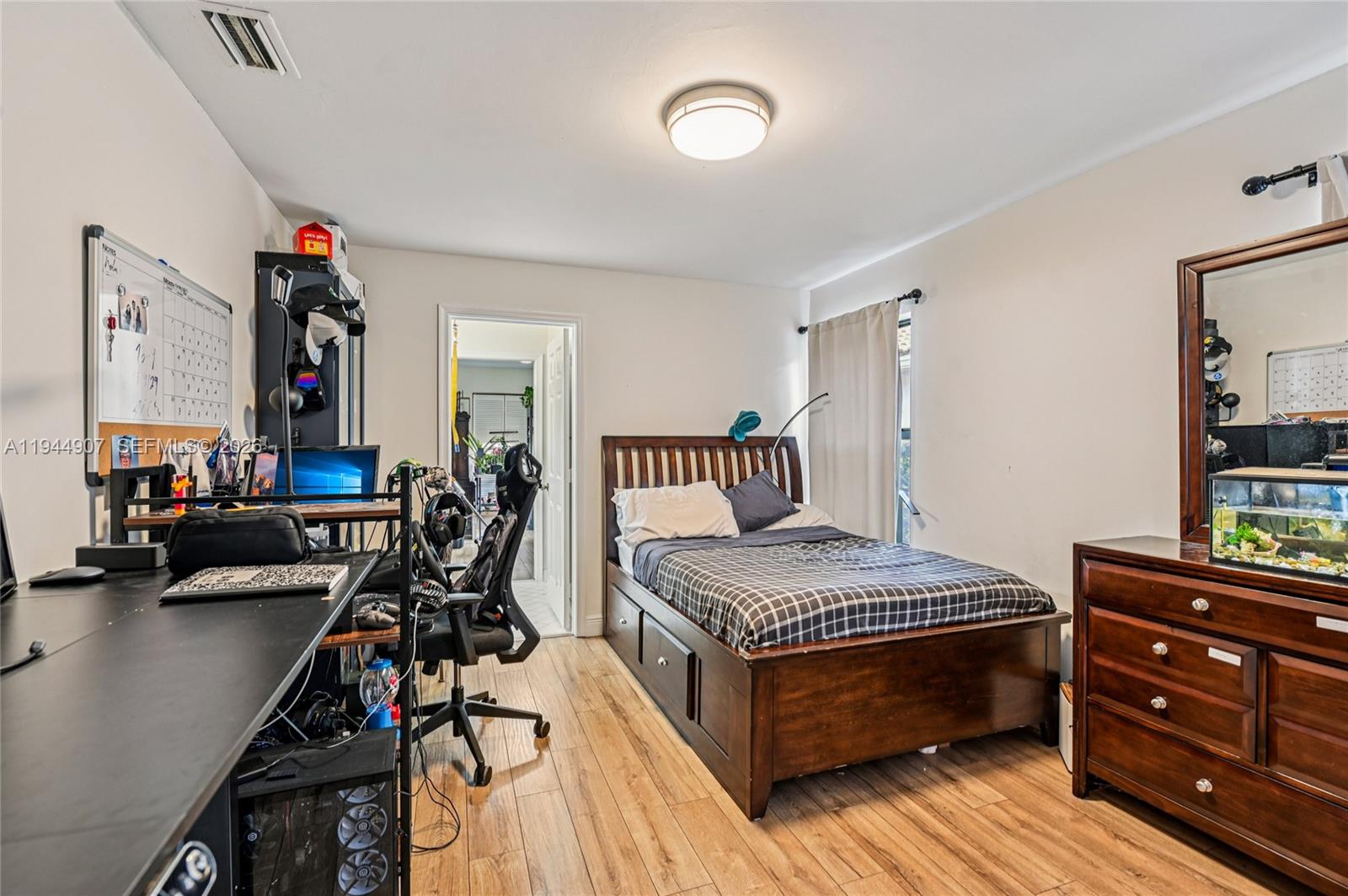 SECTOR 4 - Residential