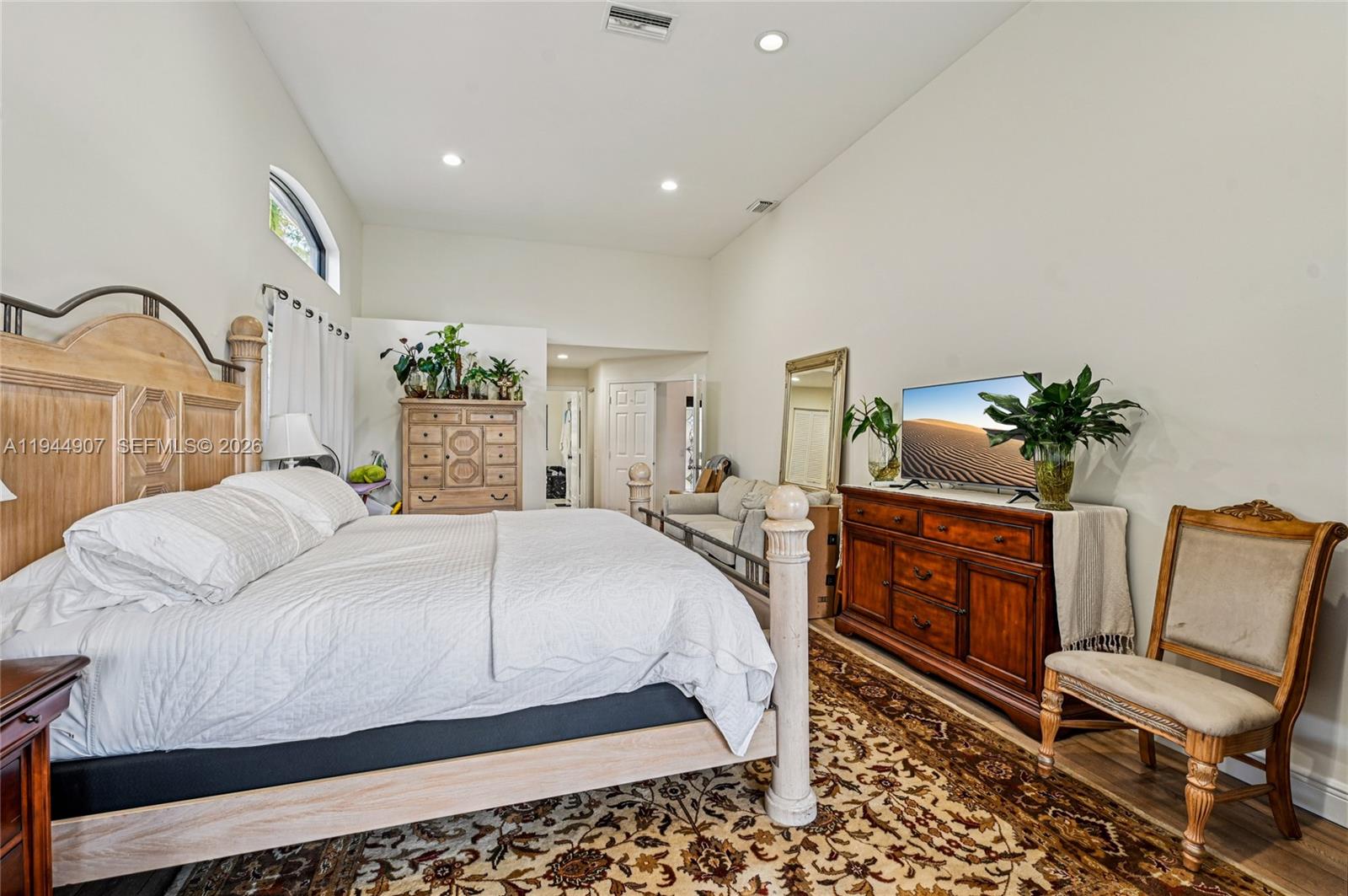 SECTOR 4 - Residential