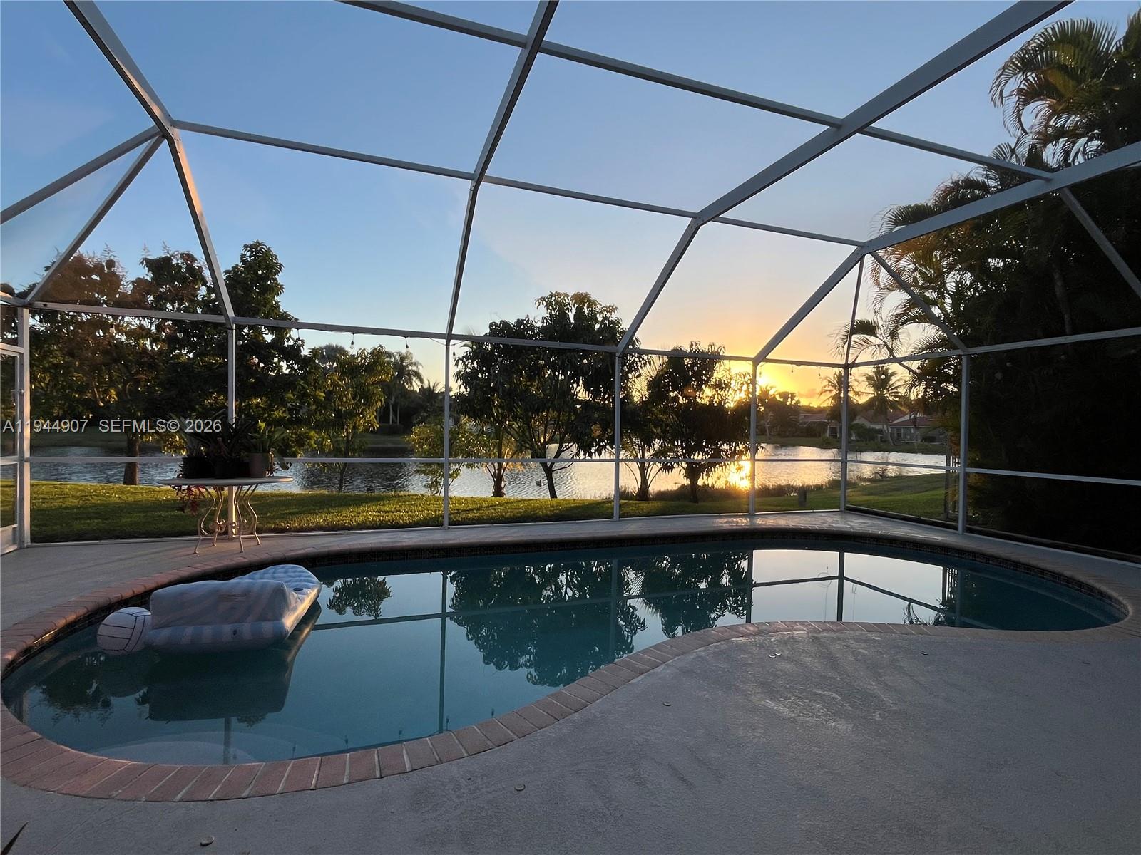 SECTOR 4 - Residential