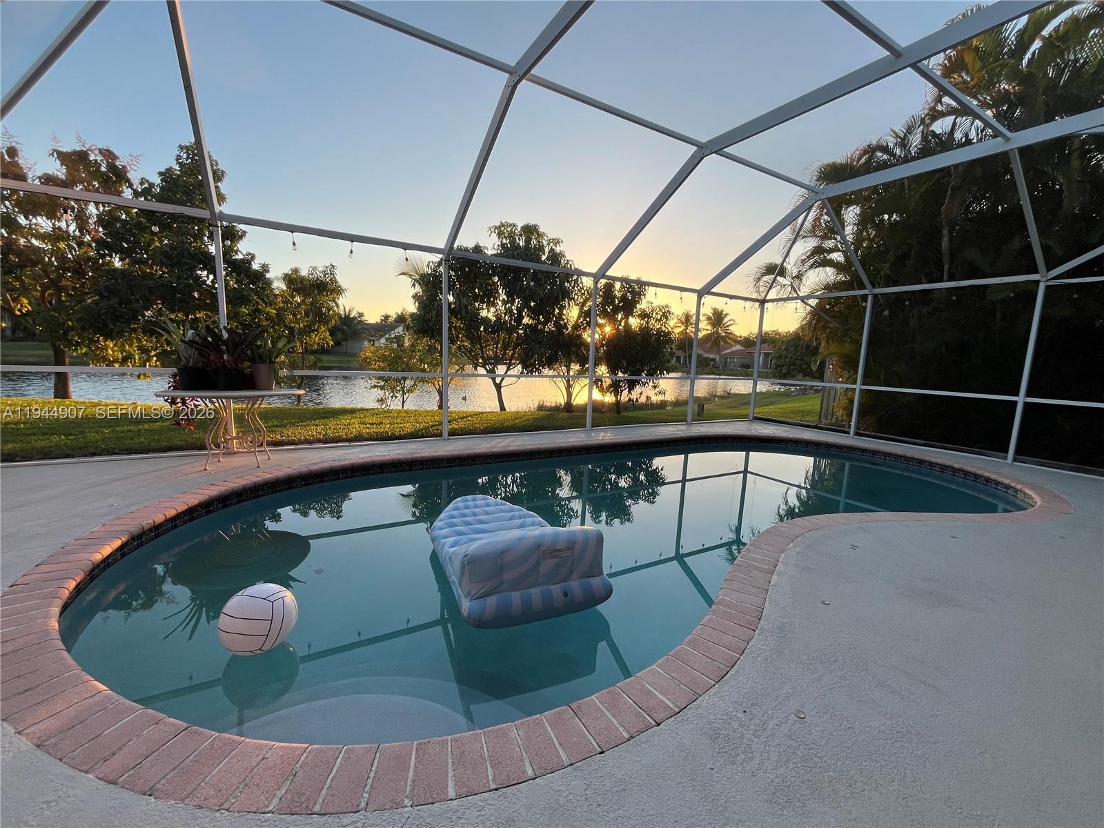 SECTOR 4 - Residential