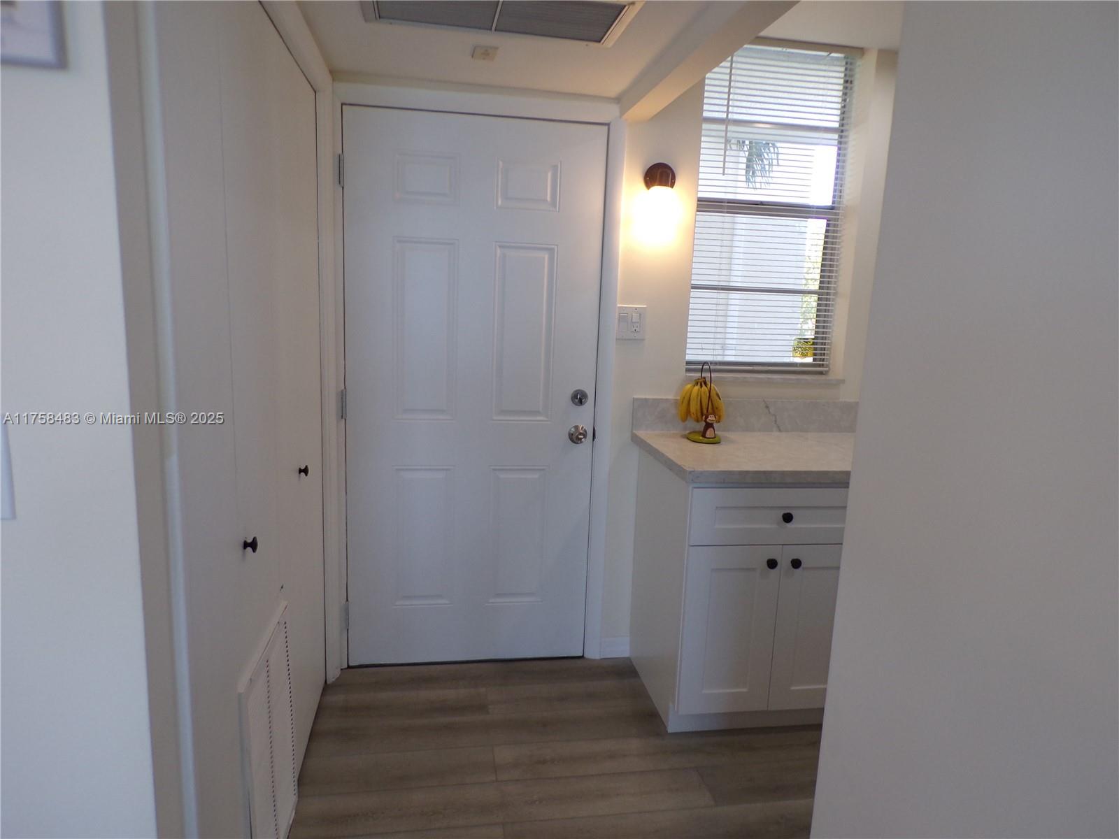 POINT EAST SEC 4 CONDO - Residential