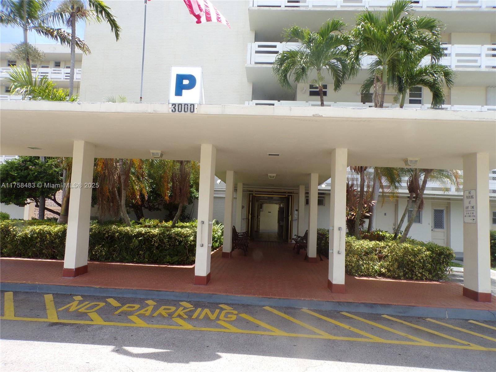 POINT EAST SEC 4 CONDO - Residential