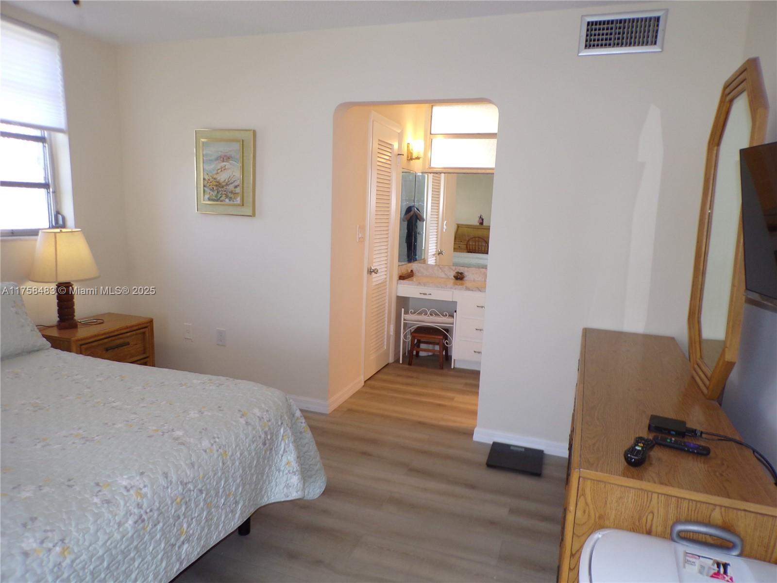 POINT EAST SEC 4 CONDO - Residential