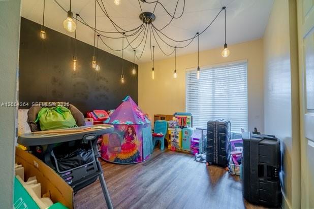 LAKES OF THE MEADOW SEC 2 - Residential