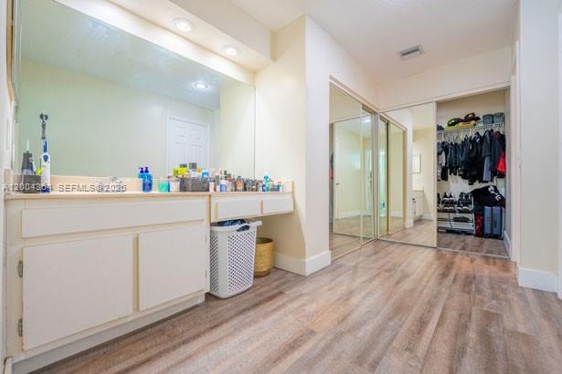 LAKES OF THE MEADOW SEC 2 - Residential