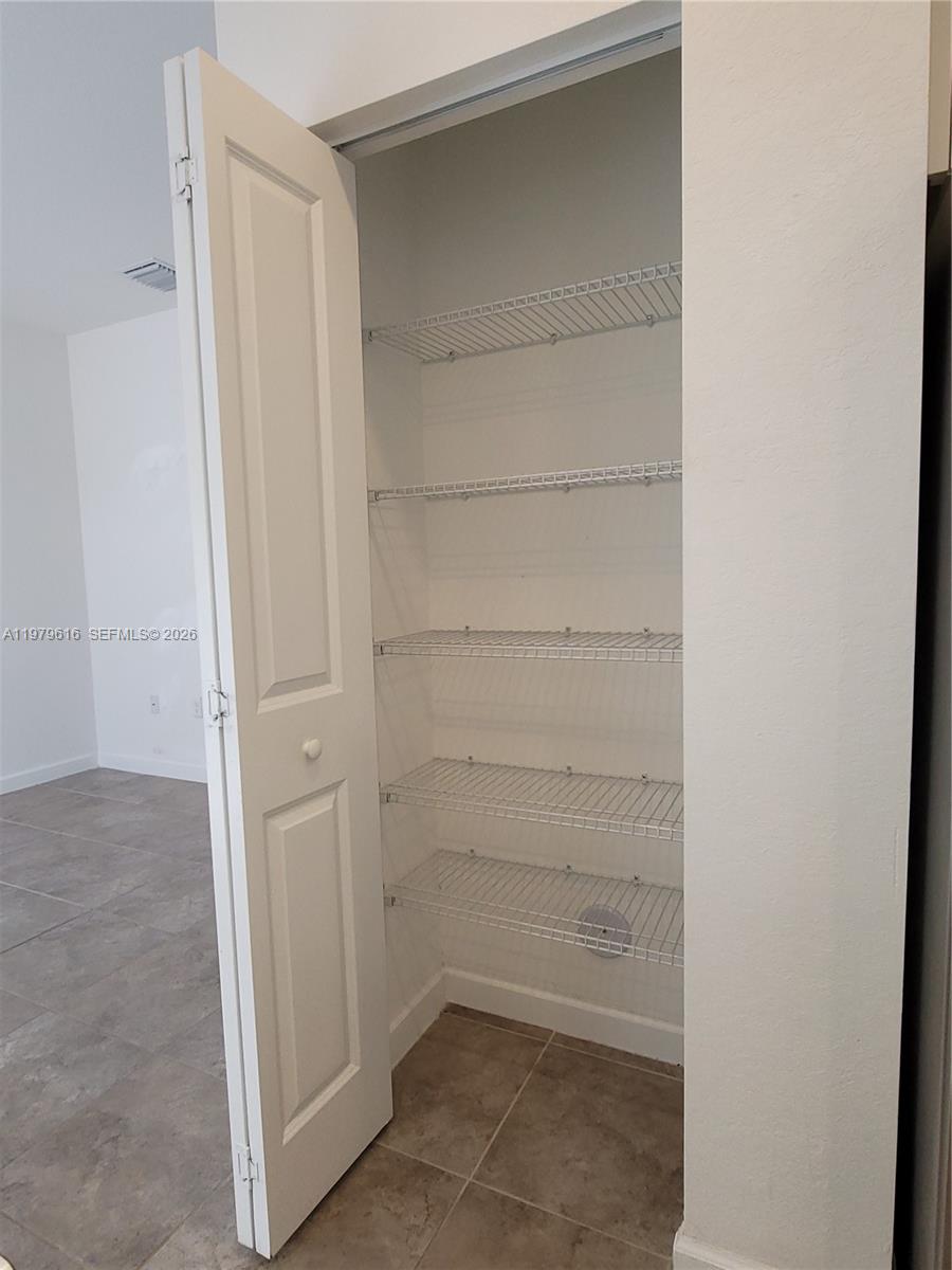 COCO PALM VILLAS - Residential