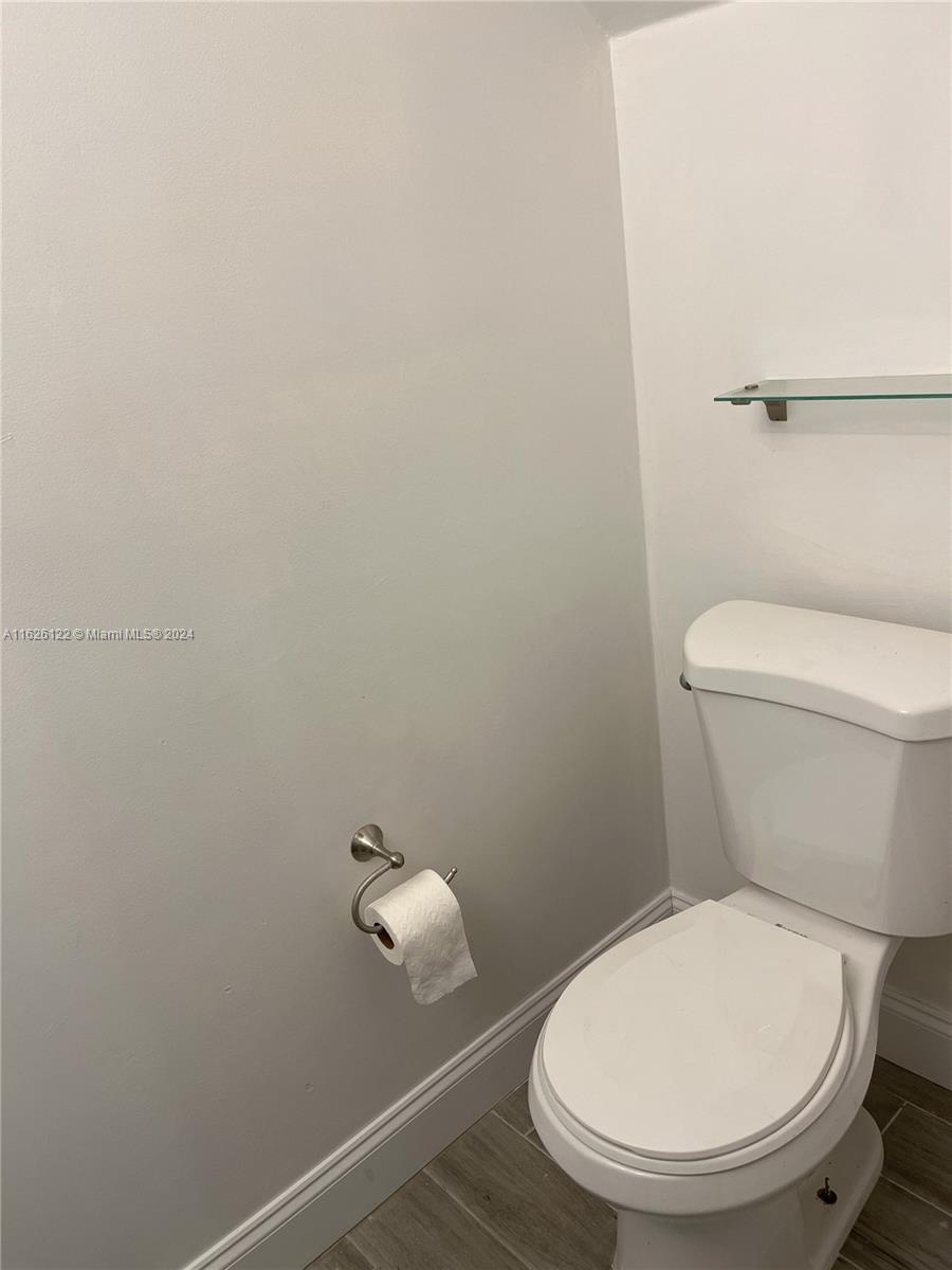 ORANGE DRIVE-PINE ISLAND - Residential Lease