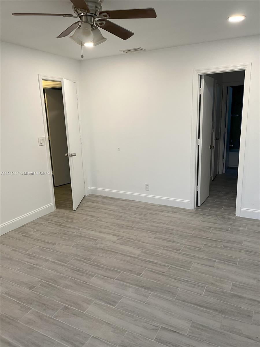ORANGE DRIVE-PINE ISLAND - Residential Lease