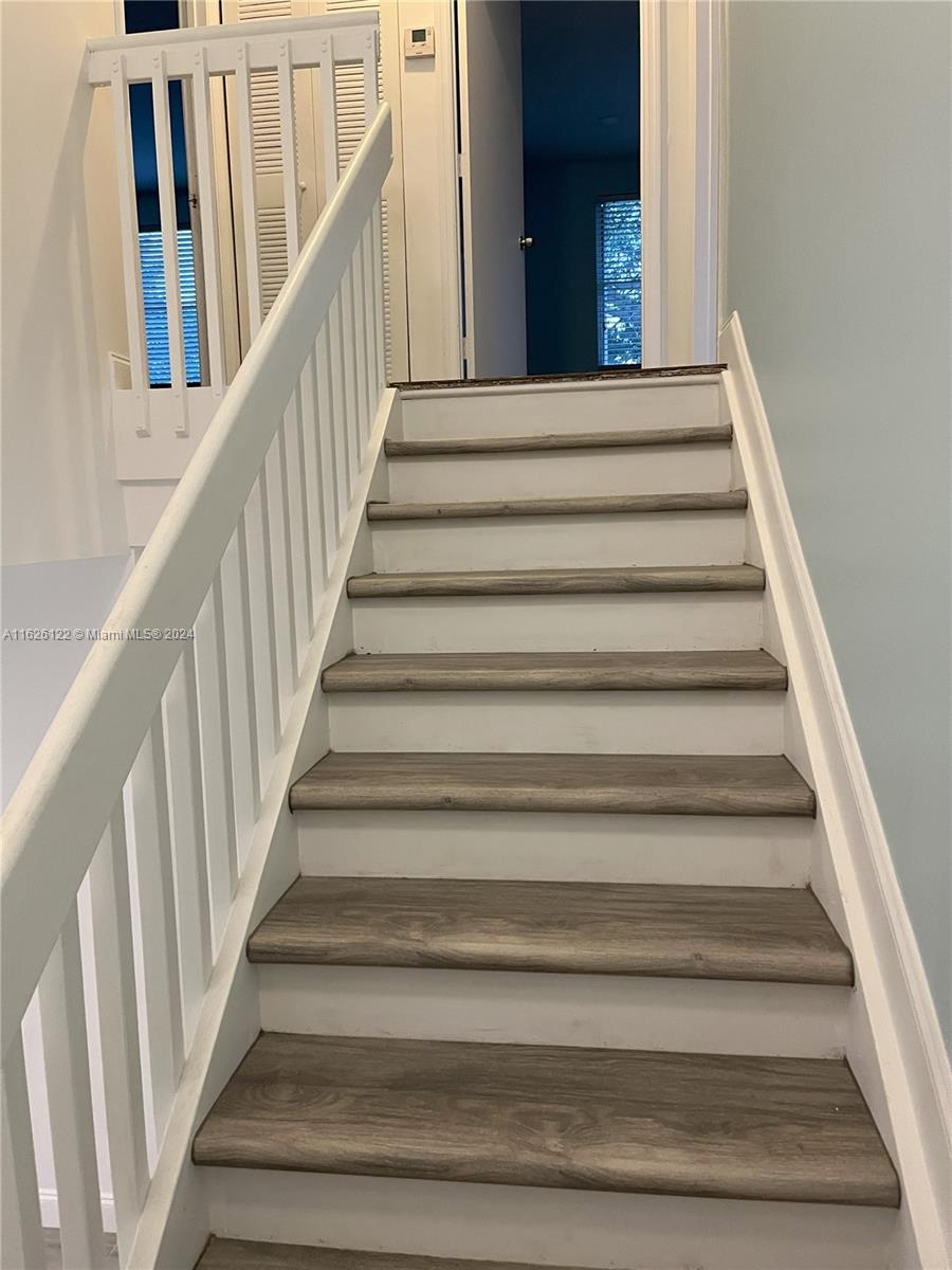 ORANGE DRIVE-PINE ISLAND - Residential Lease
