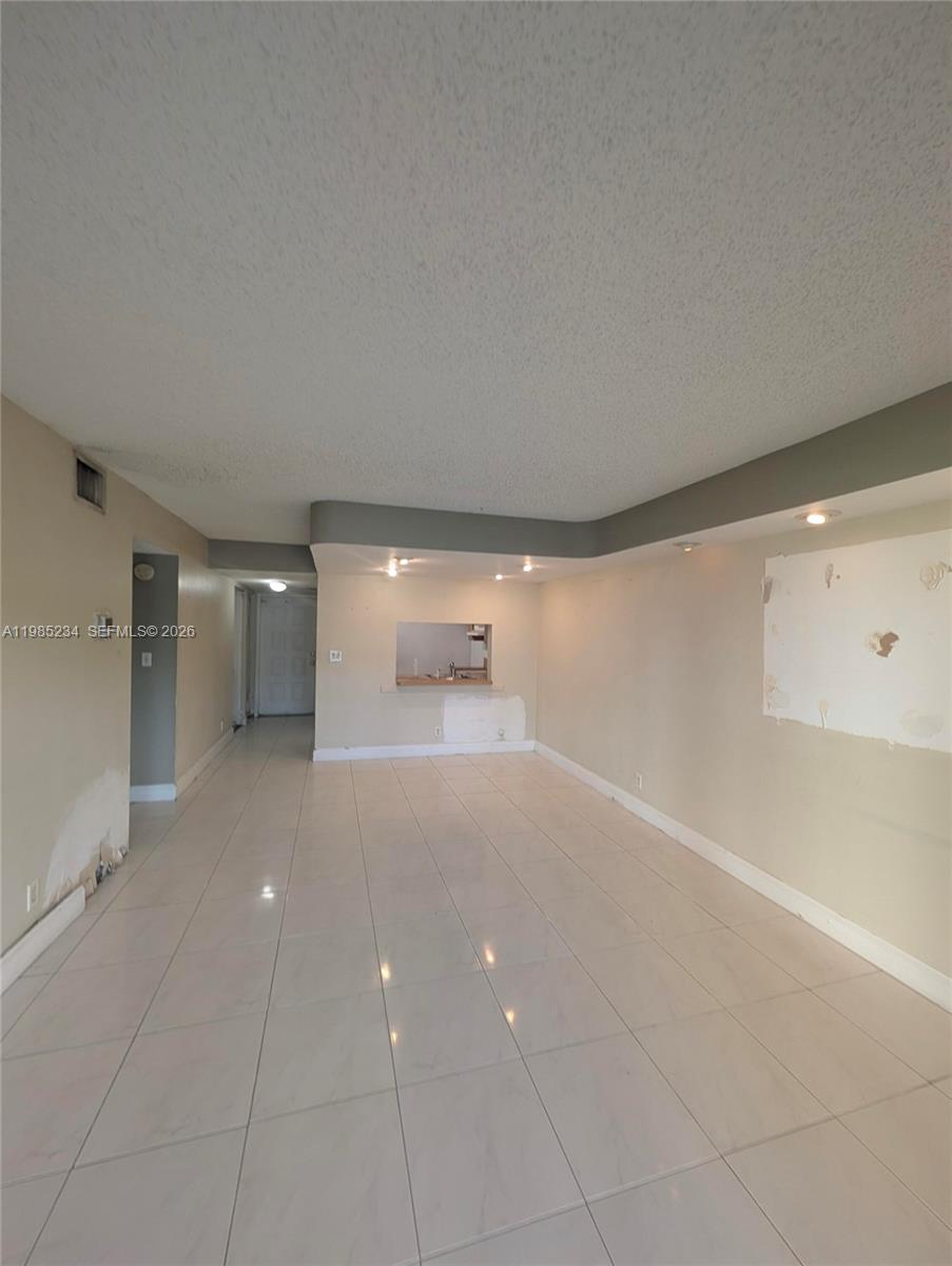 SUNRISE SPRINGS CONDO III - Residential