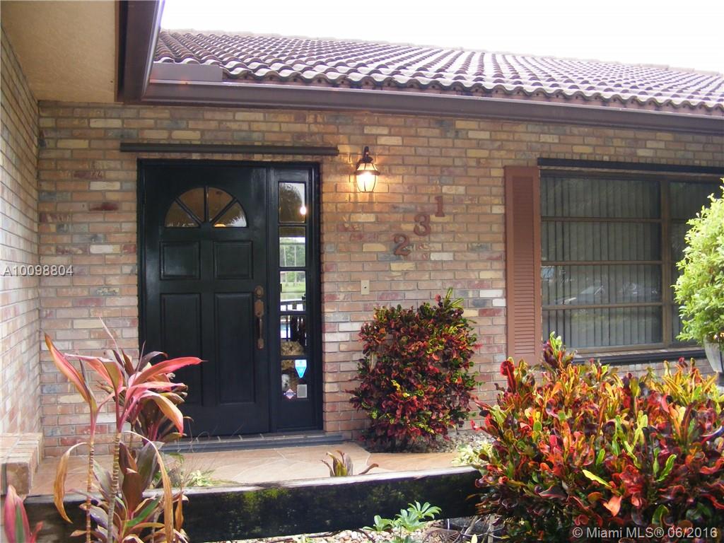 Shadow Wood 80-38 B - Residential