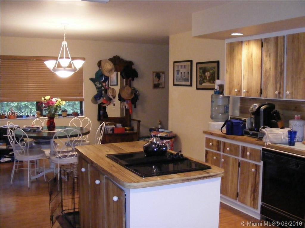 Shadow Wood 80-38 B - Residential