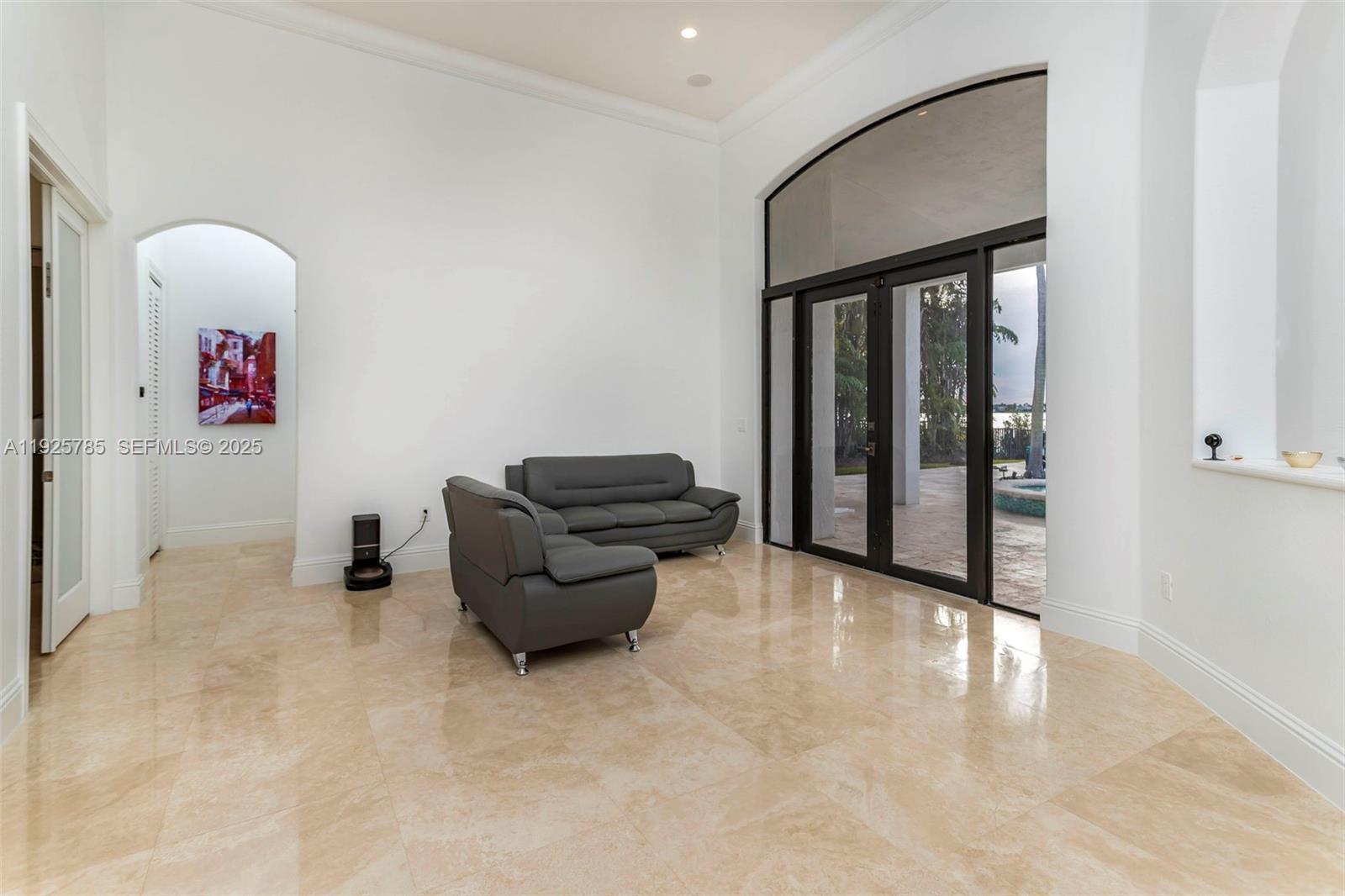 HARBOUR LAKES ESTATES - Residential