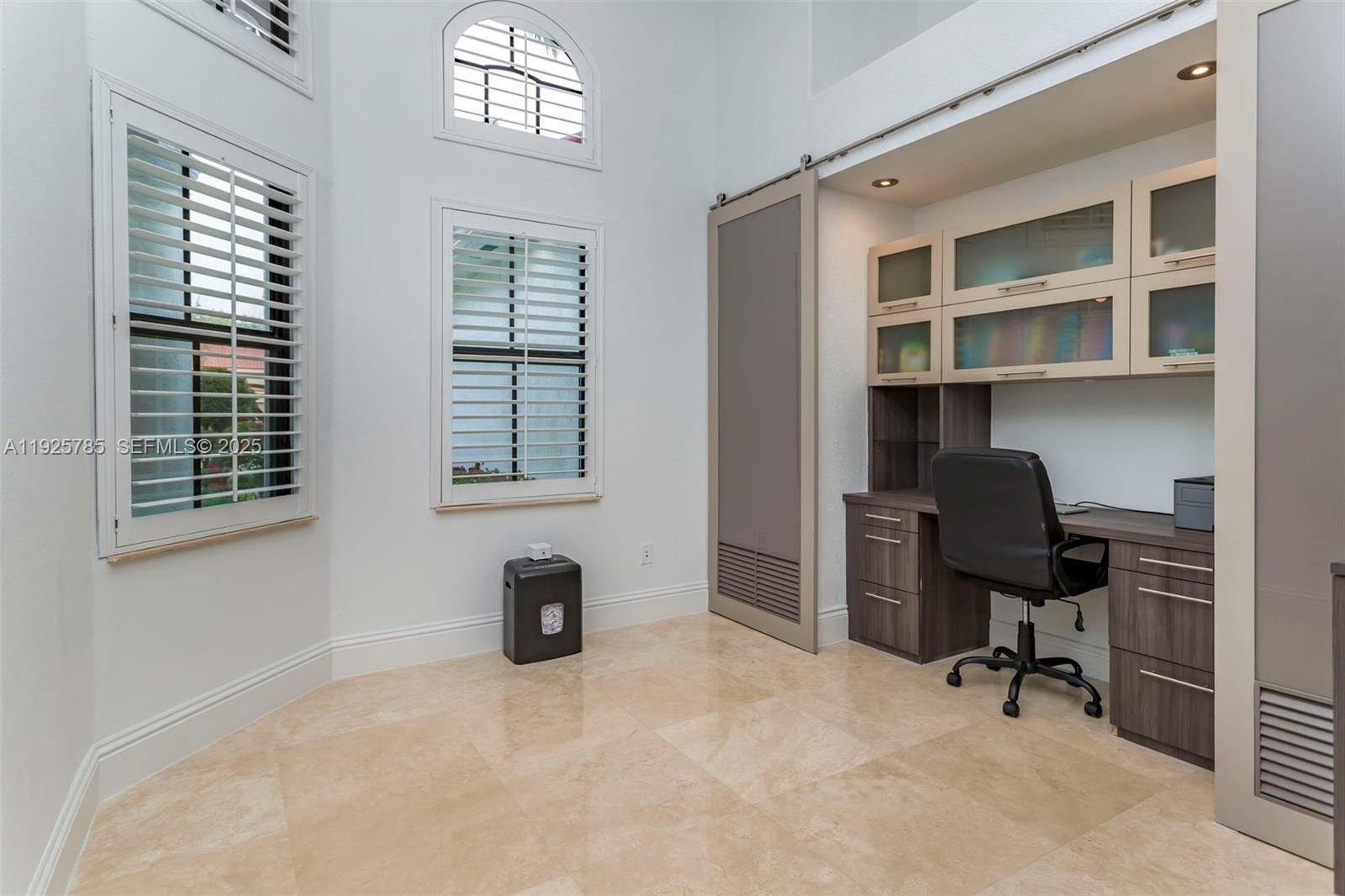 HARBOUR LAKES ESTATES - Residential