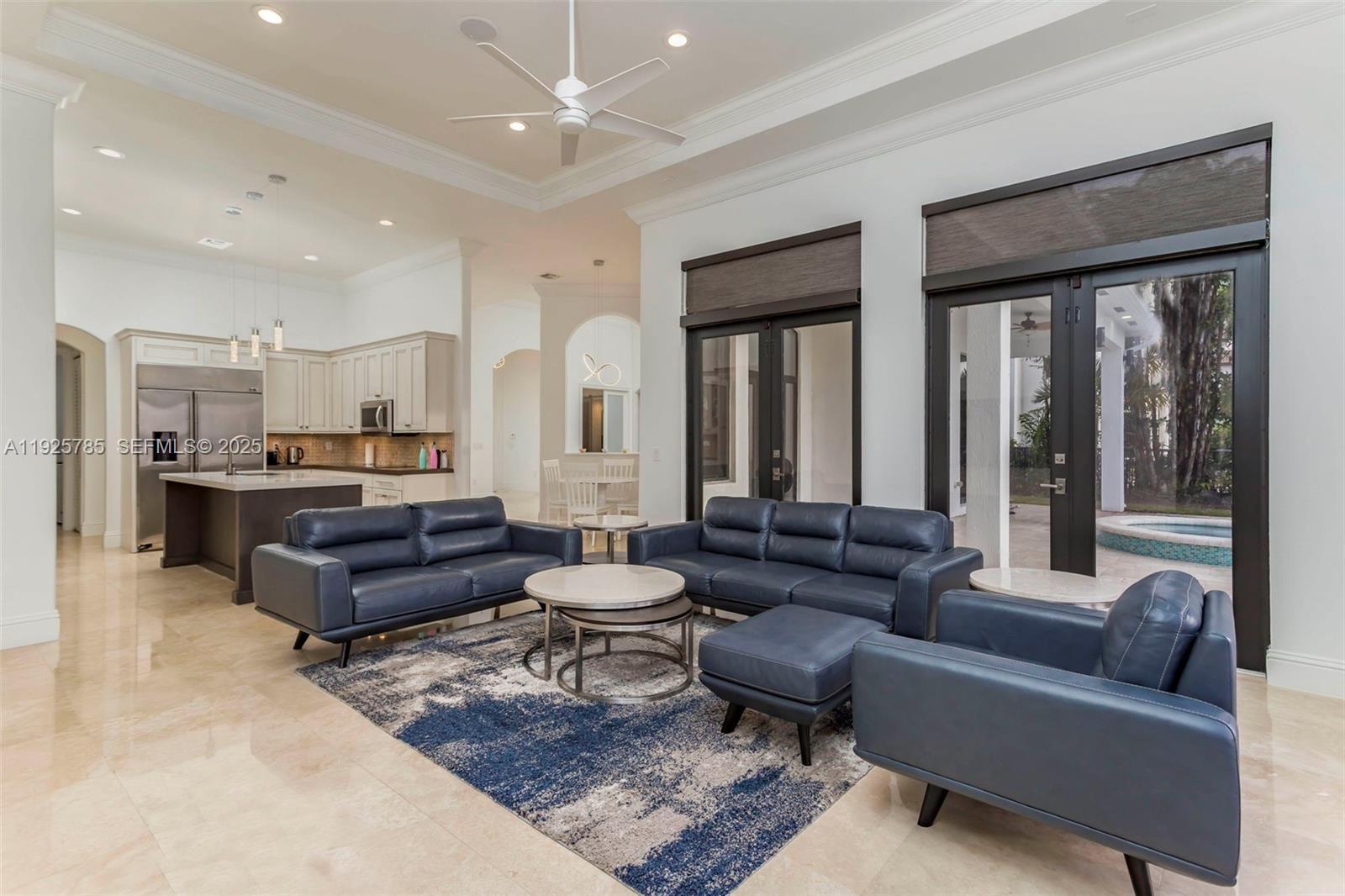 HARBOUR LAKES ESTATES - Residential