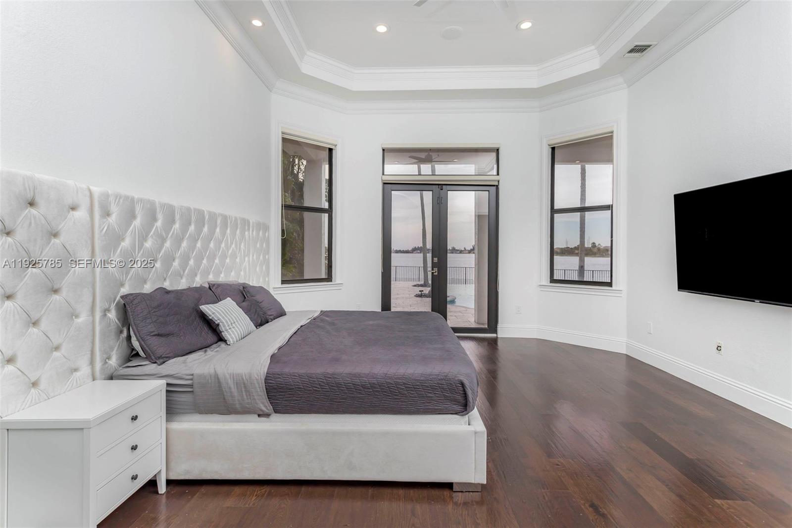 HARBOUR LAKES ESTATES - Residential