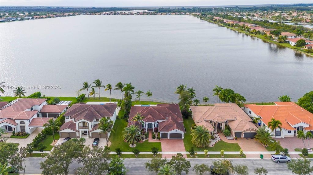 Photo of 1962 SW 185th Ave, Miramar, FL 33029 (MLS # A11925785)