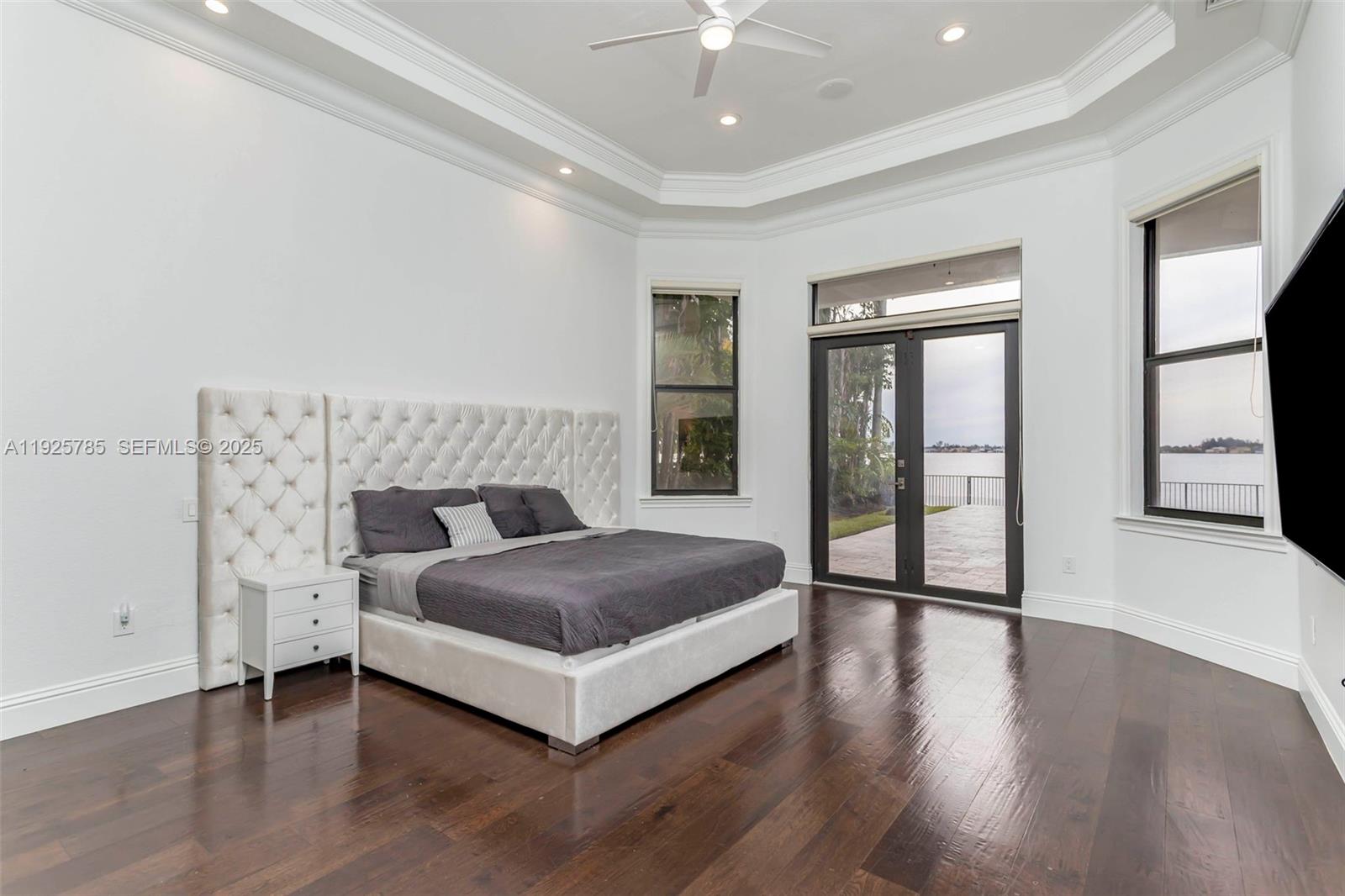 HARBOUR LAKES ESTATES - Residential