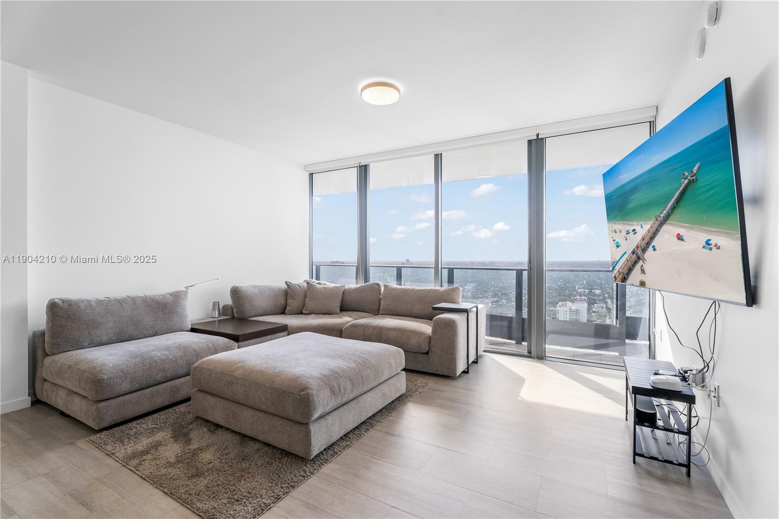 Brickell Flatiron Condo - Residential Lease