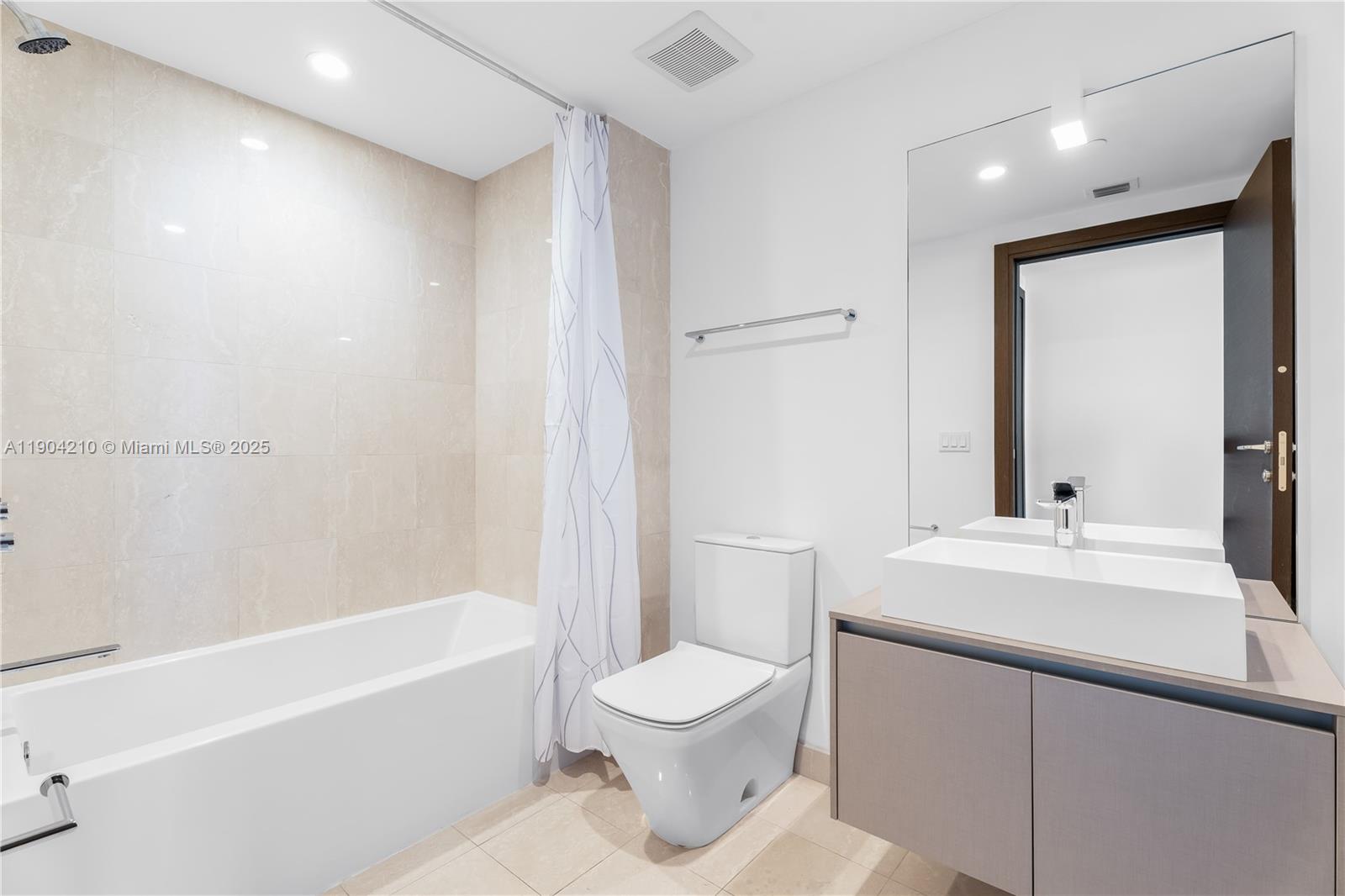 Brickell Flatiron Condo - Residential Lease