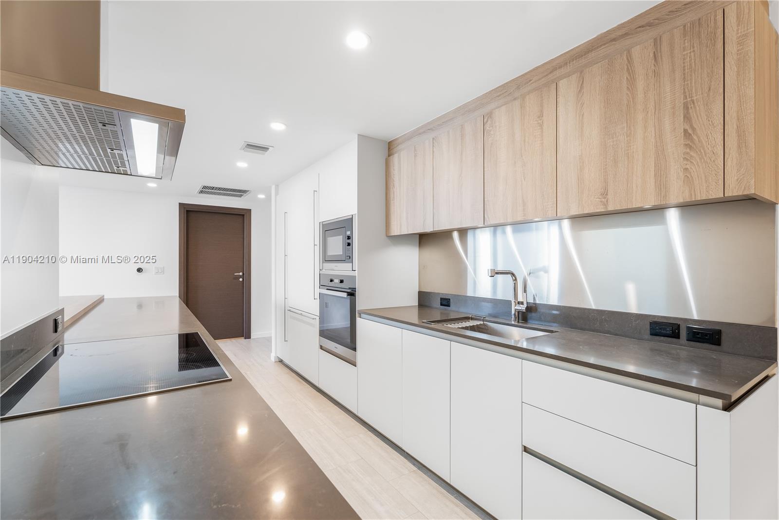 Brickell Flatiron Condo - Residential Lease