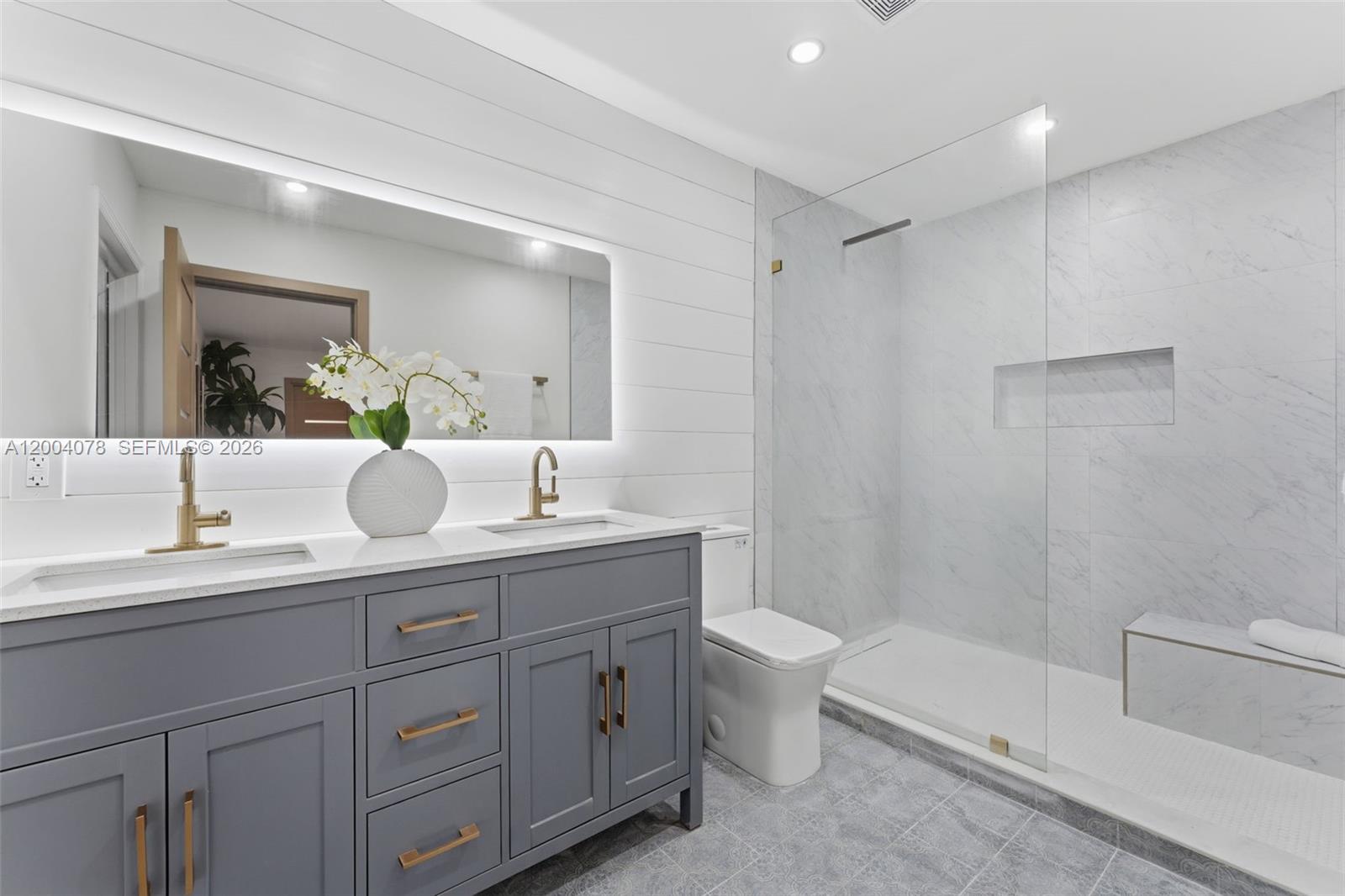 HOWARD PINES - Residential