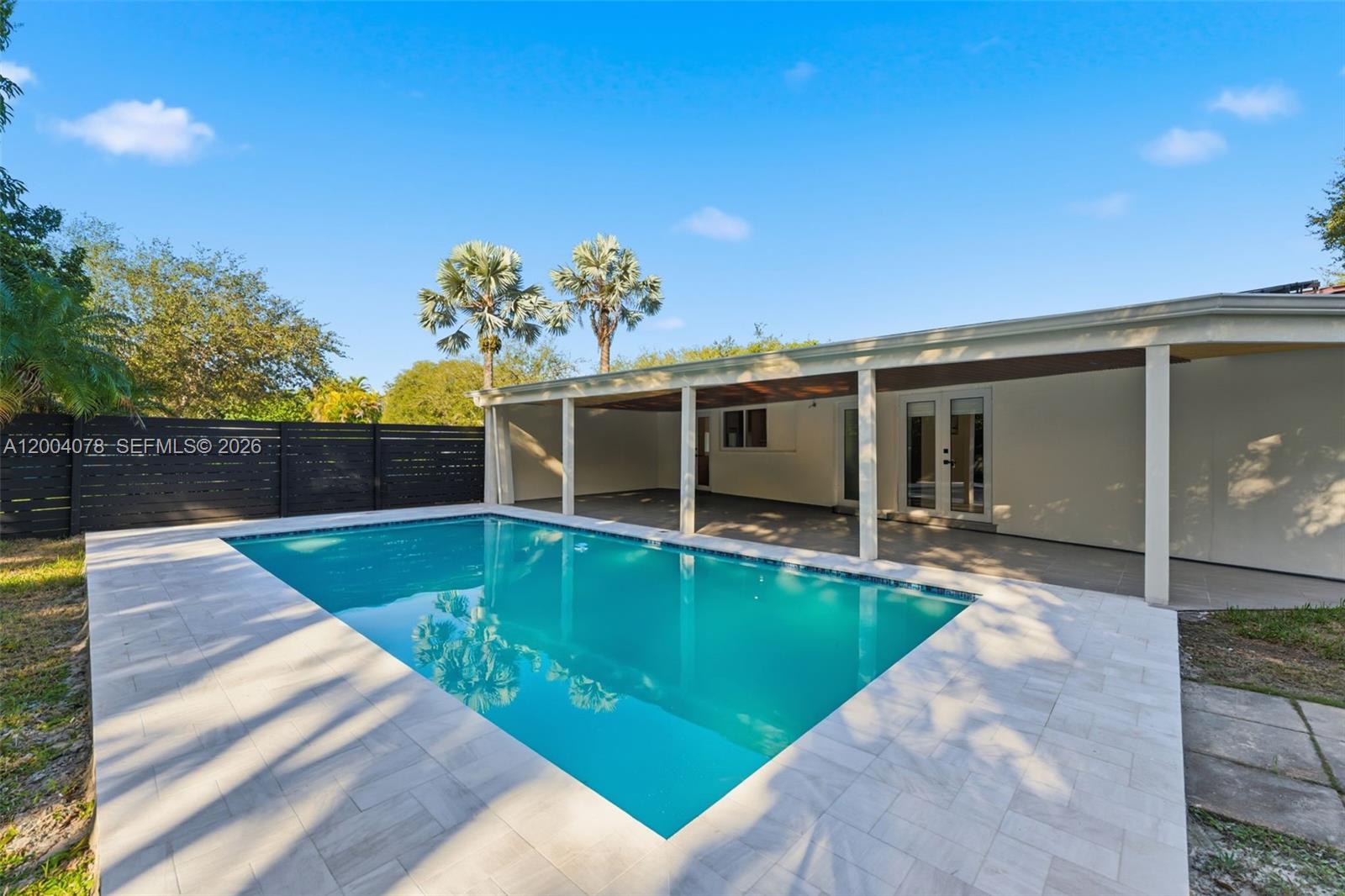 HOWARD PINES - Residential